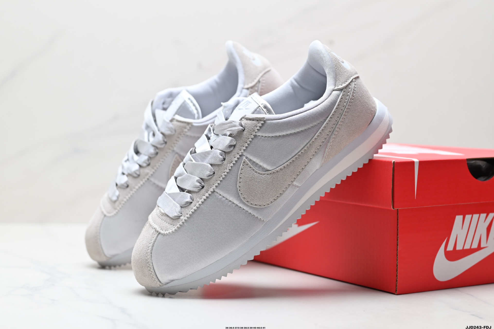Nike Classic Cortez Women's Pink Suede Casual Lightweight Running Shoes 4 i1746029034095 715 0 7
