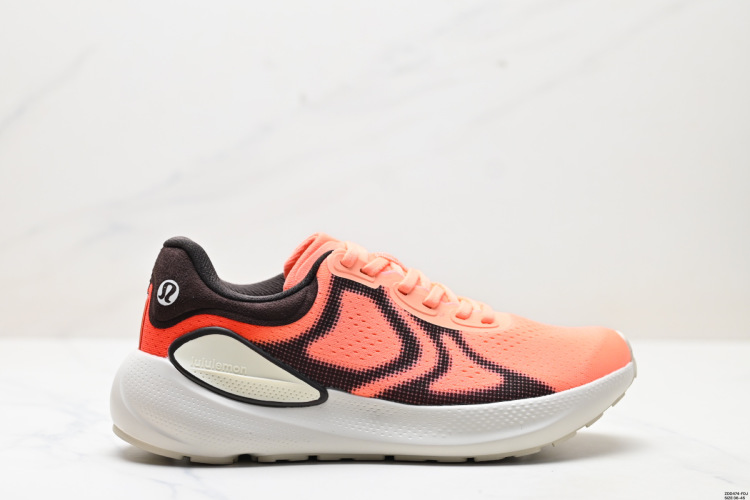 נעלי ריצה Lululemon Beyondfeel: נוחות רכה, עמידות בהחלקה וביצועים מיטביים 1 נעלי ריצה Lululemon Beyondfeel: נוחות רכה, עמידות בהחלקה וביצועים מיטביים
