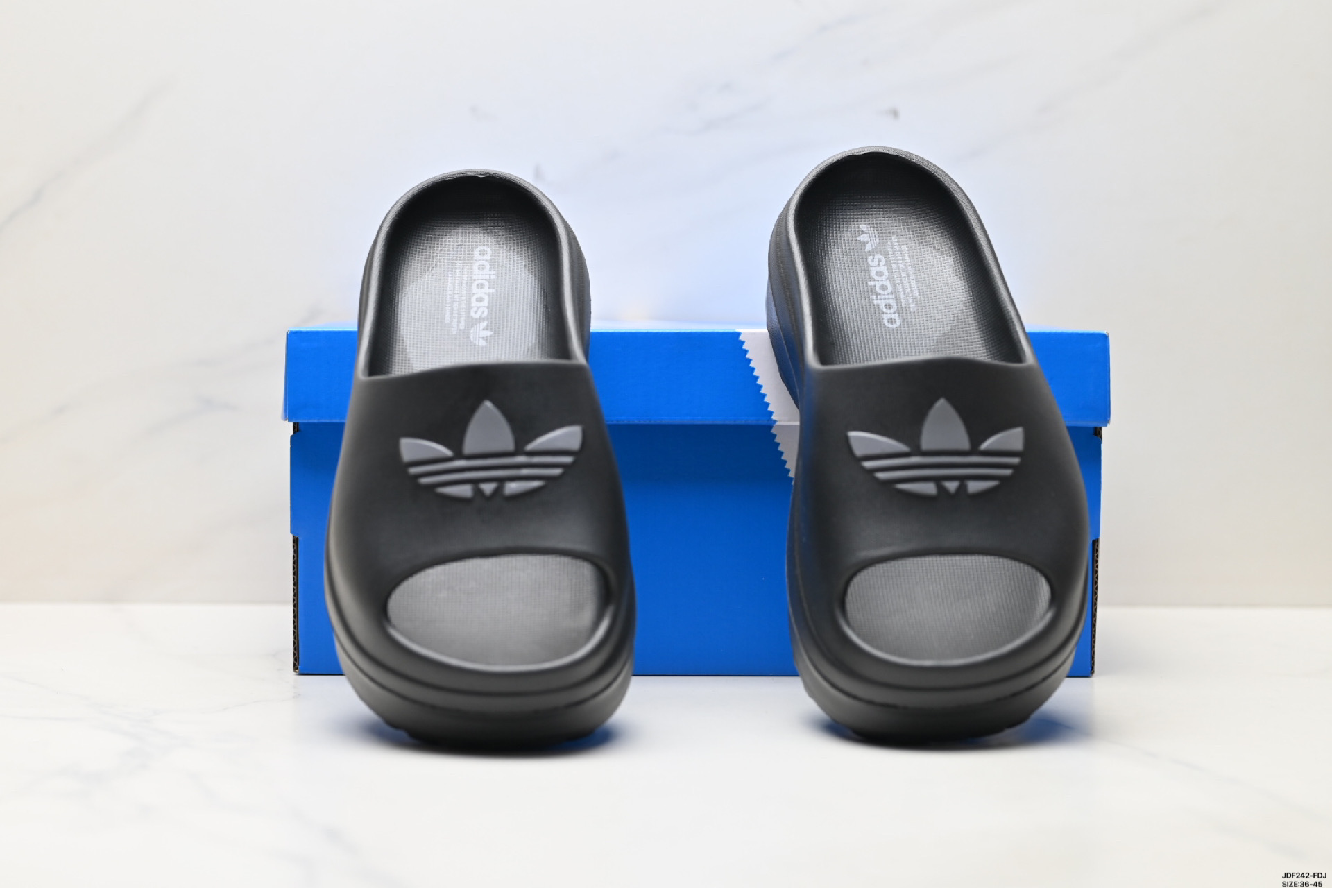 Adidas Originals AdiFOM Stan Stan 舒适百搭 防滑防磨一字拖鞋 IE4626