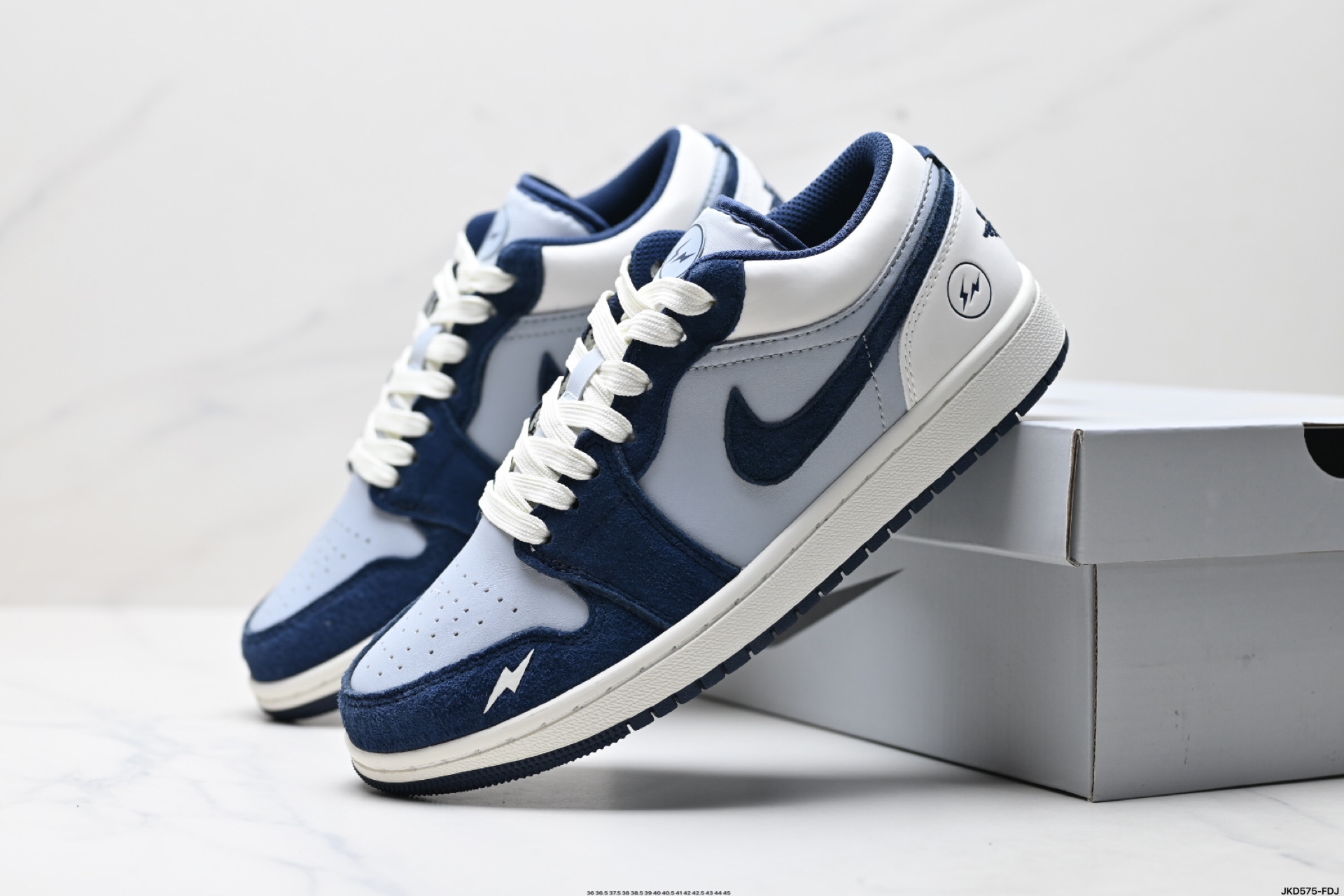 Nike Air Jordan 1 Low Casual Sneakers - Stylish Comfort & Iconic Design 7 i1746034839385 9155 0 7