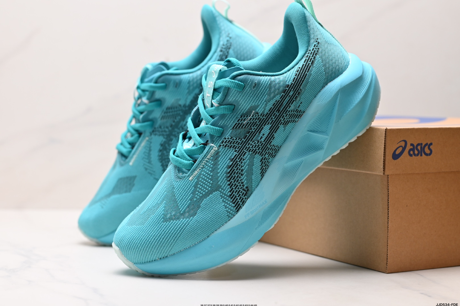 Asics Novablast 5 LE Zapatillas Ligeras para Correr y Uso Diario en Turquesa 9 i1746202256020 8165 0 7