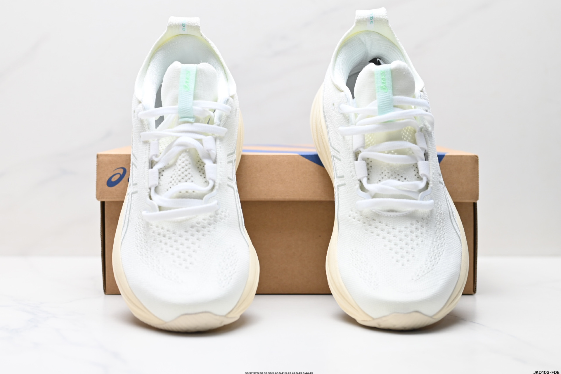 170 Asics 亚瑟士GEL-NIMBUS 26稳定跑鞋 1011B794-101