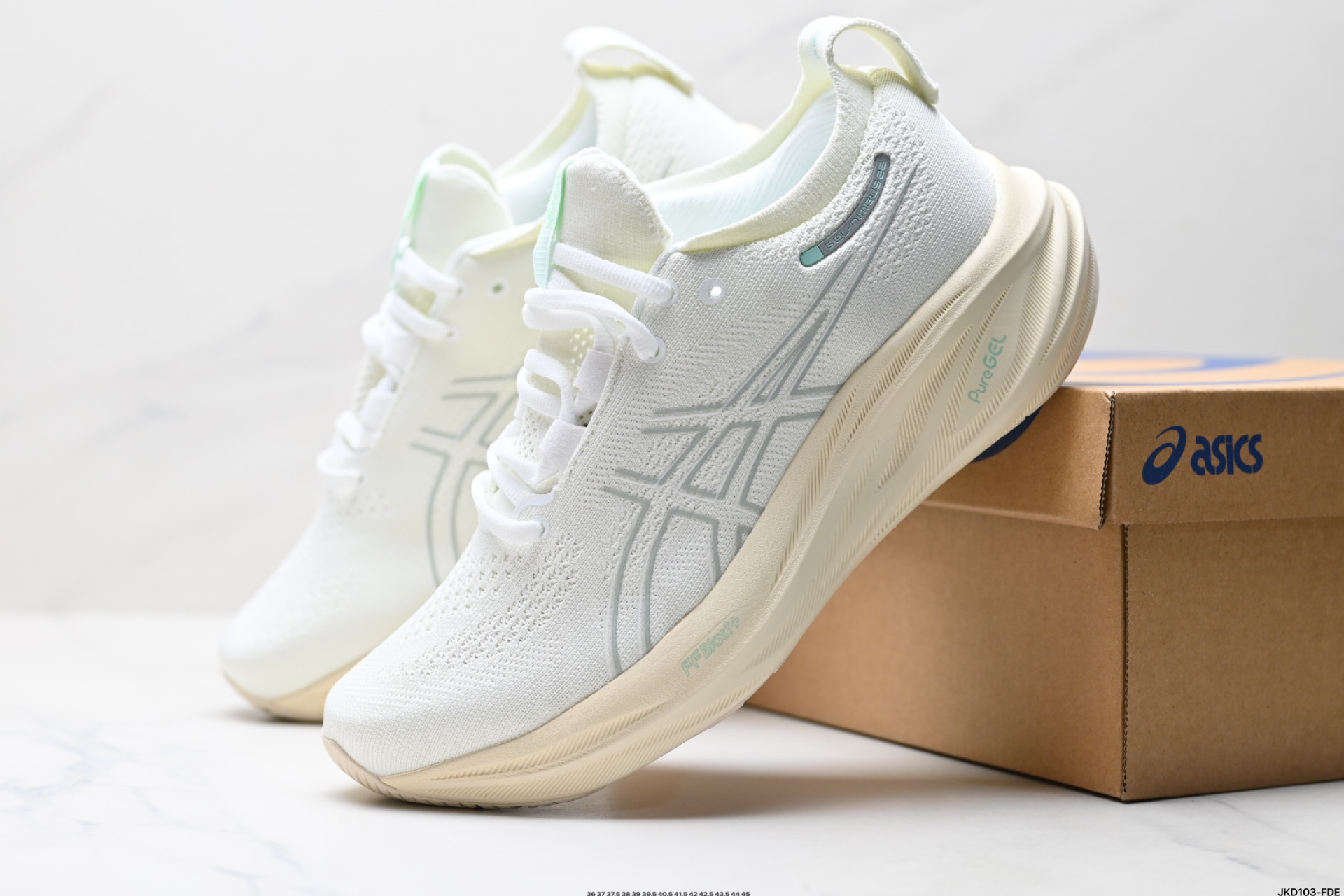 170 Asics 亚瑟士GEL-NIMBUS 26稳定跑鞋 1011B794-101