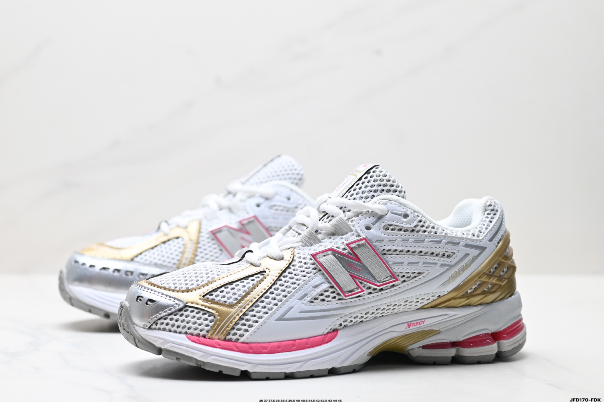 180 New Balance M1906系列 复古单品宝藏老爹鞋款 U1906RCH