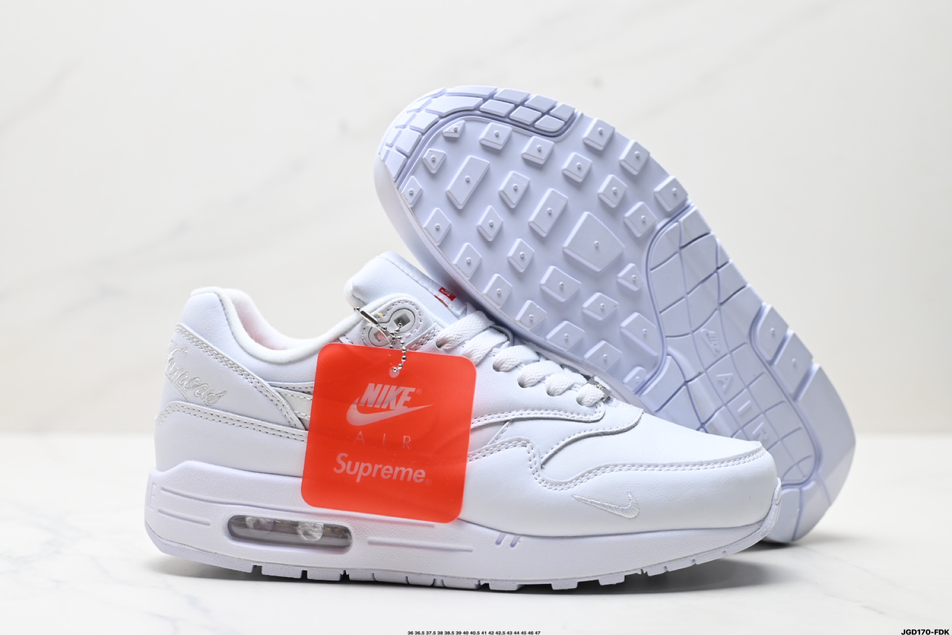 Nike Air Max 1 耐克气垫 缓震 耐磨运动鞋 HF8813-100