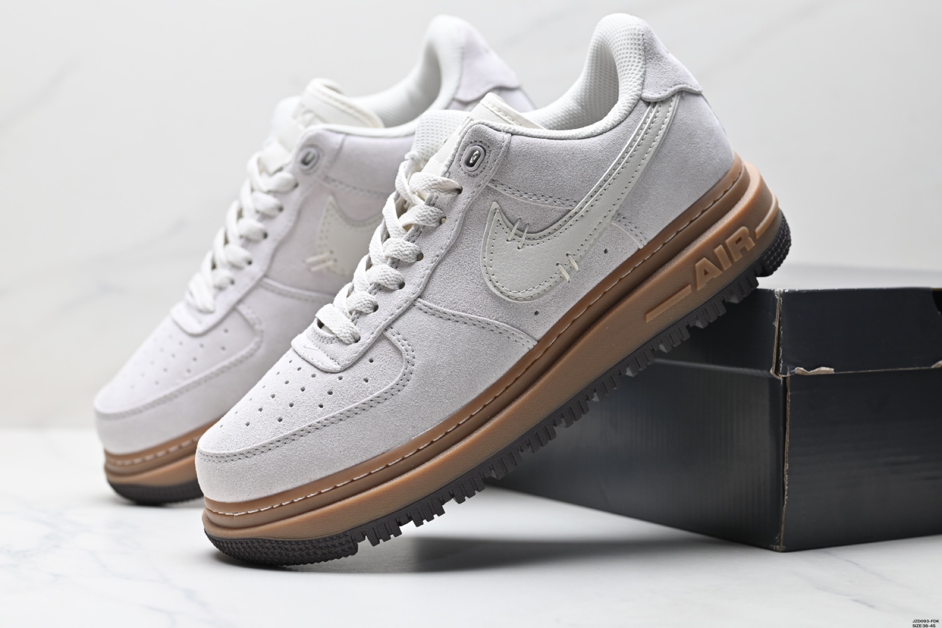 Nike Air Force 1 '07 Low Casual Sneakers - Versatile & Comfortable 9 i1746290116369 566 0 7