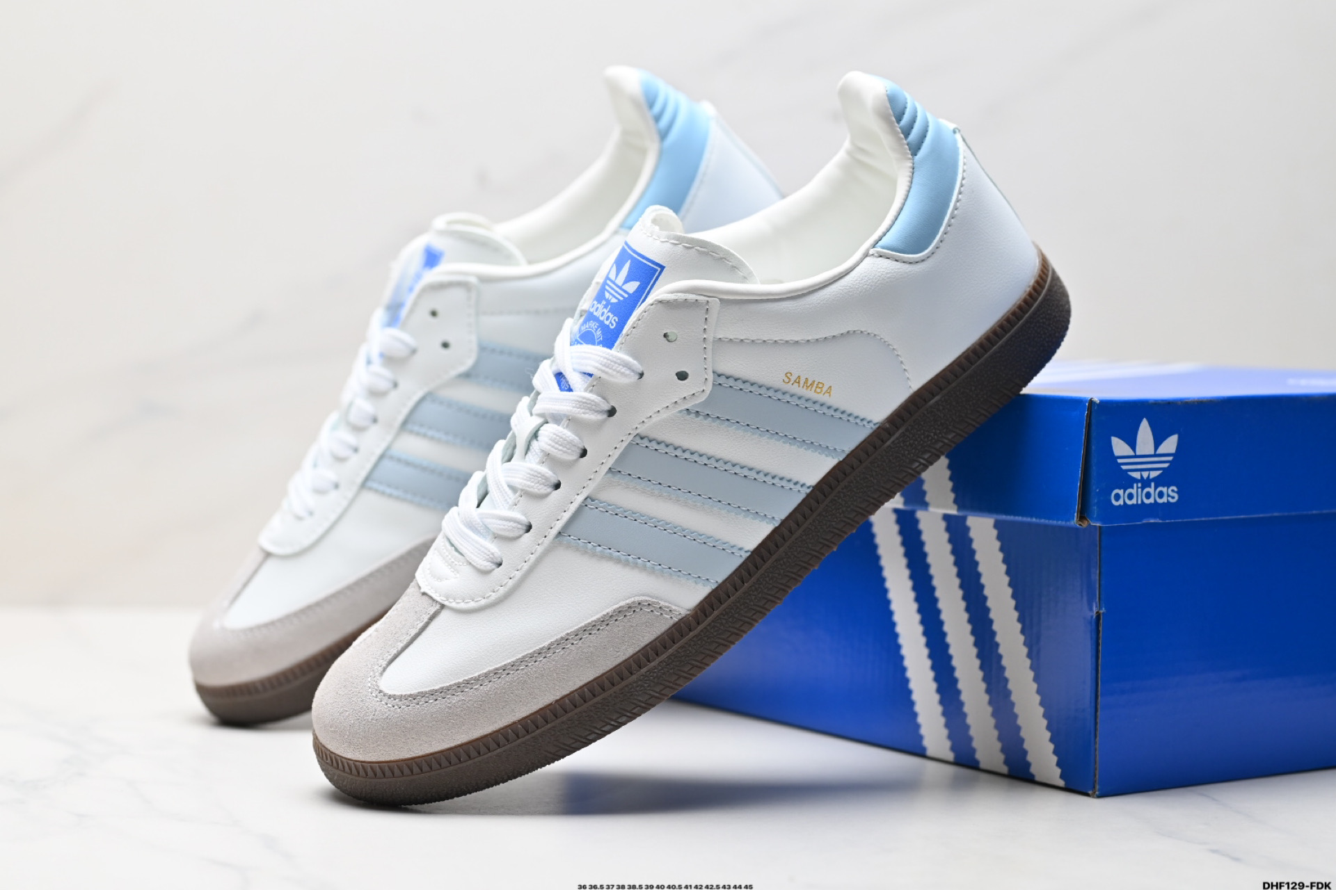 💰120
真标✅阿迪达斯三叶草Adidas Originals Samba 桑巴舞系列绅士德训足球风百搭低帮休闲运动板鞋
货号:B75806
尺码:36 36.5 37 38 38.5 39 40 40.5 41 42 42.5 43 44 45
ID:DHF129-FDK