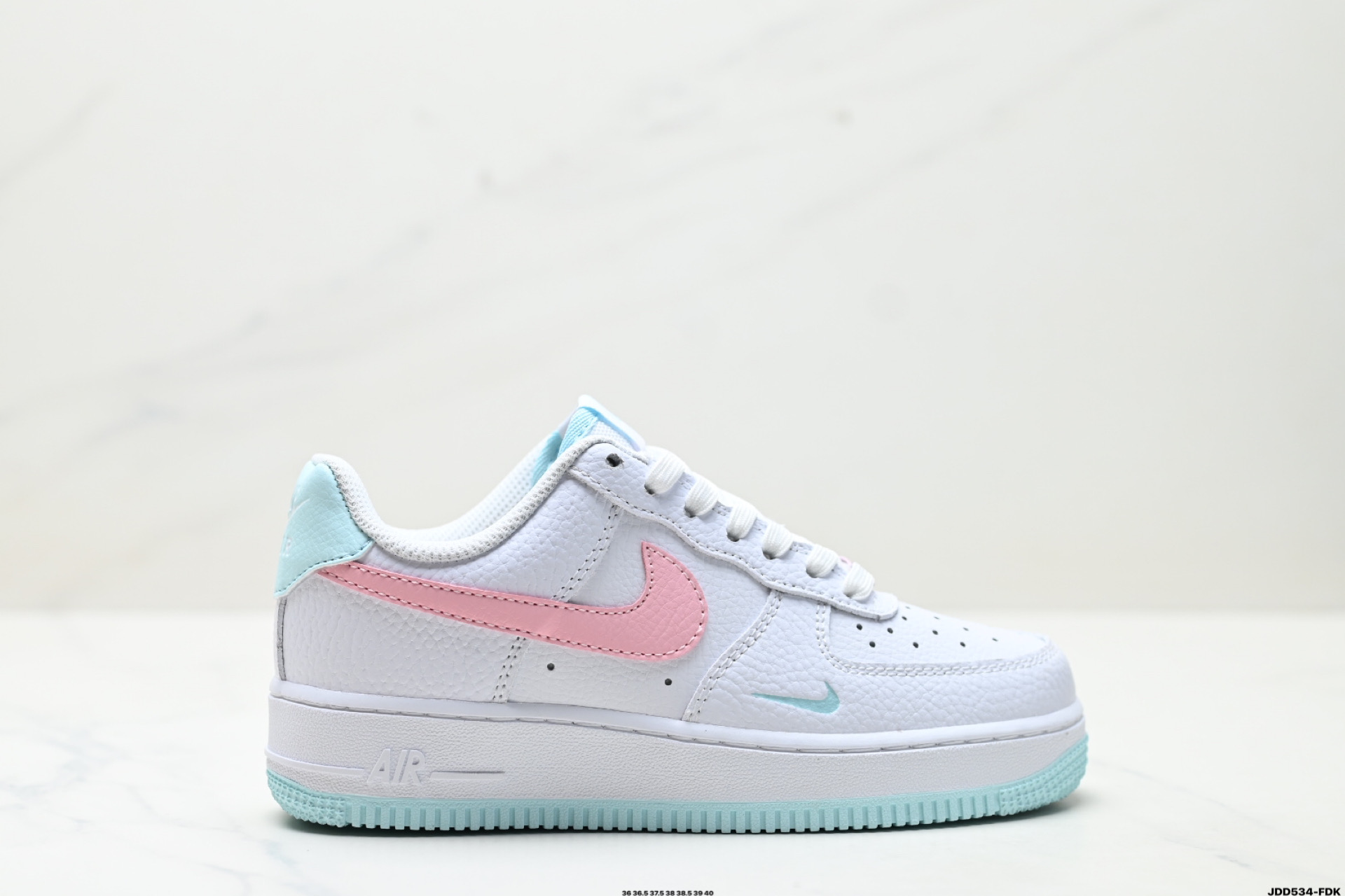 Nike Air Force 1 '07: Iconic Low-Top Sneakers for Everyday Style & Comfort 2 i1746291437264 8308 0 0