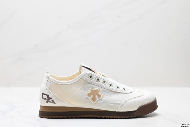Descente CHRON Retro Canvas Sneakers - Unisex, Sizes 36-44 1 Descente CHRON Retro Sneakers – Unisex Canvas Shoes – Vintage Style