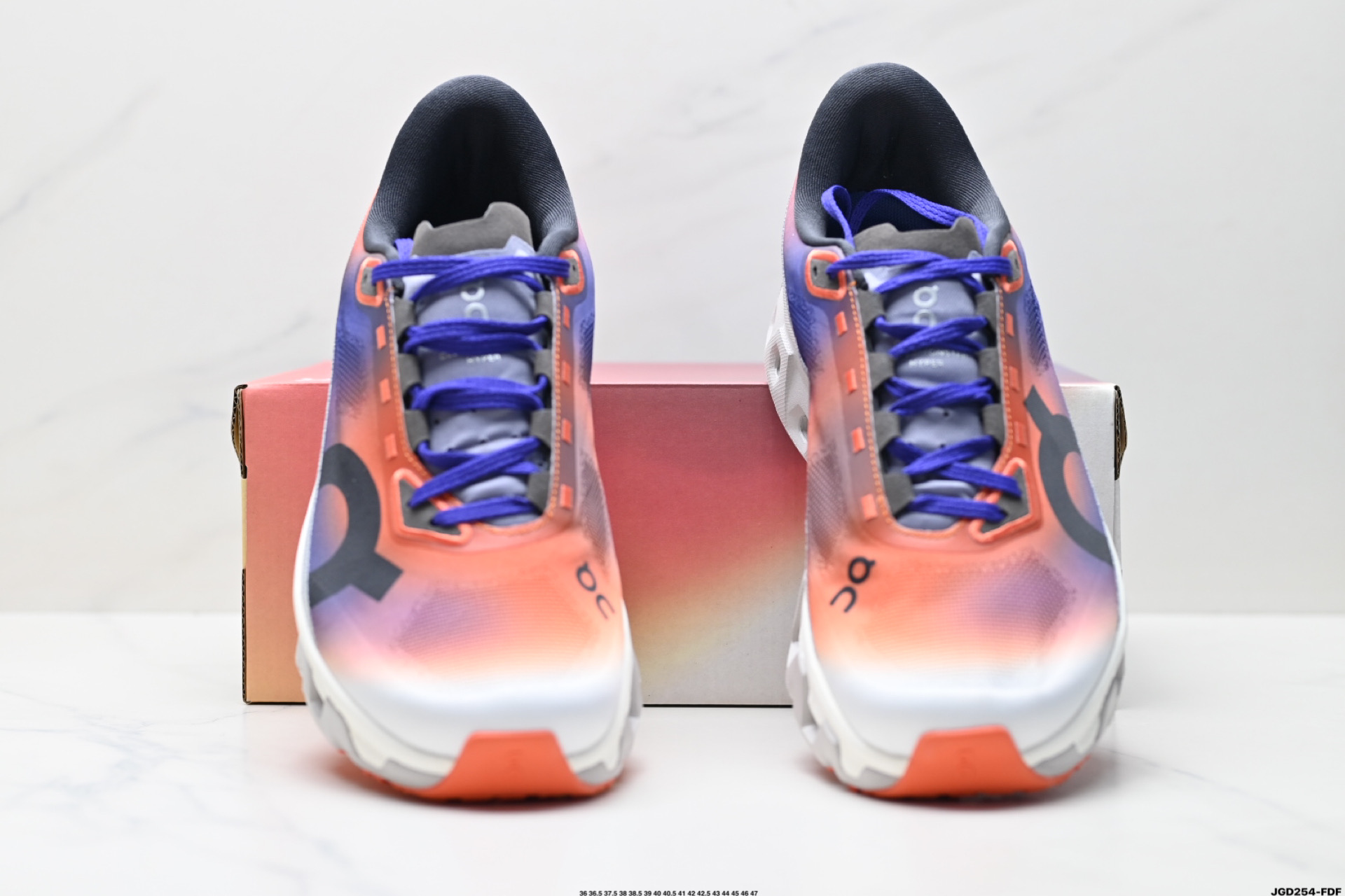 On Cloudmonster Hyper Lightweight Low-Top Running Shoes for Outdoor Street 8 i1746375480716 8142 0 6