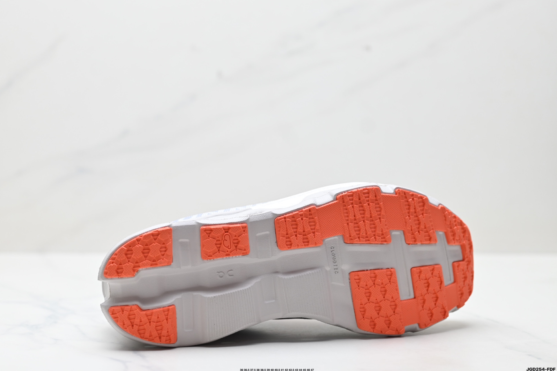 On Cloudmonster Hyper Lightweight Low-Top Running Shoes for Outdoor Street 10 i1746375482616 1852 0 8