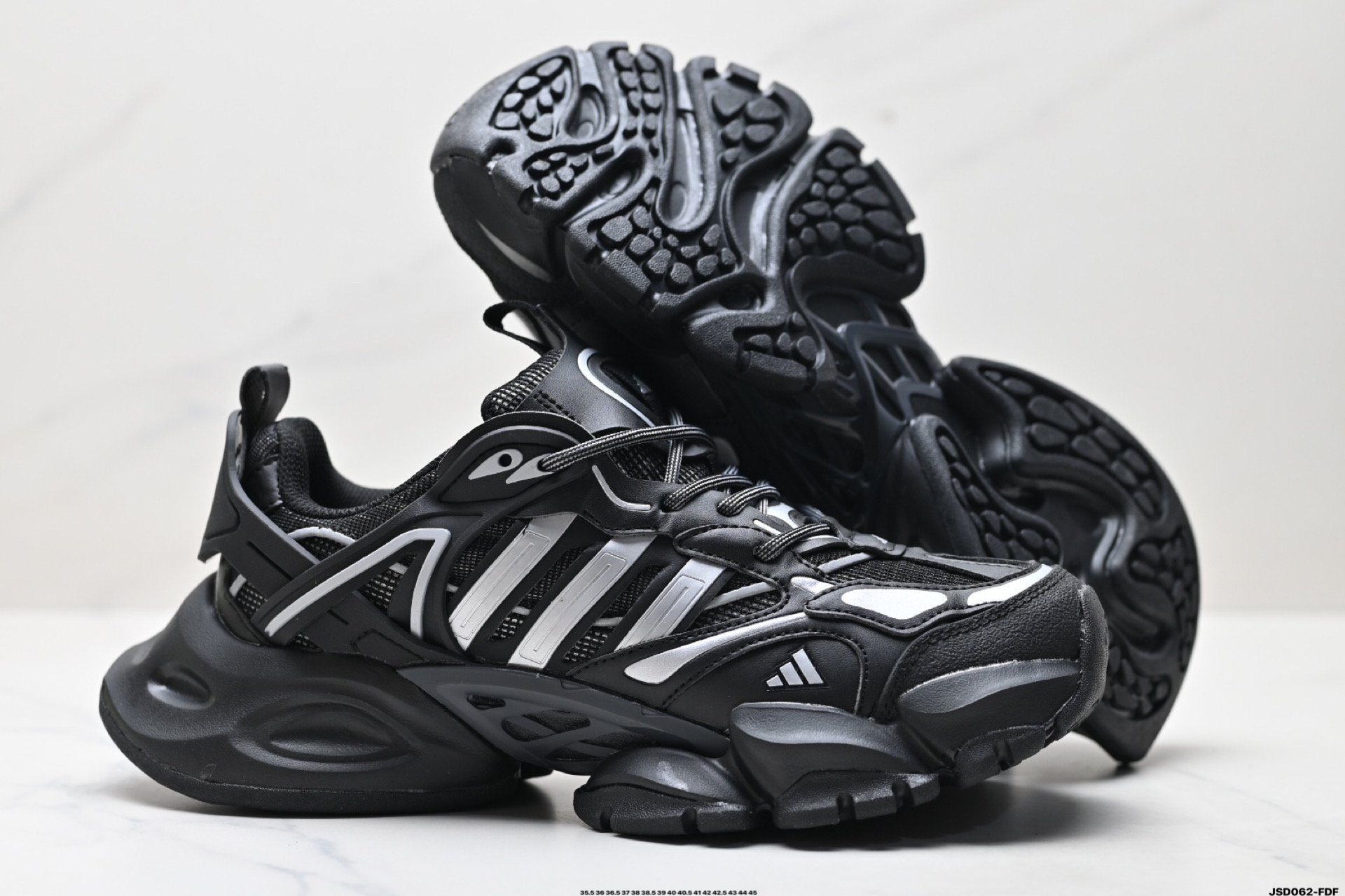 Adidas XLG Runner Deluxe: Retro-Style, Low-Top Sneakers for Unisex Comfort 6 i1746375634130 9602 0 4