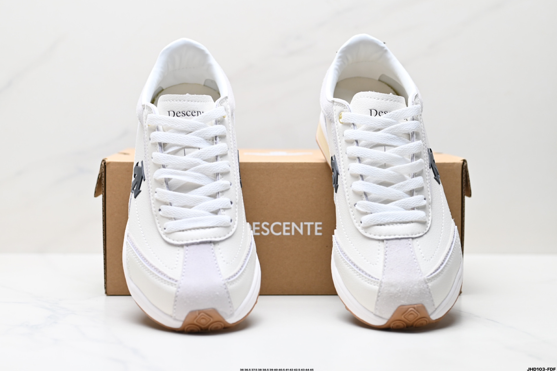 200 迪桑特DESCENTE 舒适百搭 防滑耐磨 低帮 生活休闲鞋 SP353LCR76