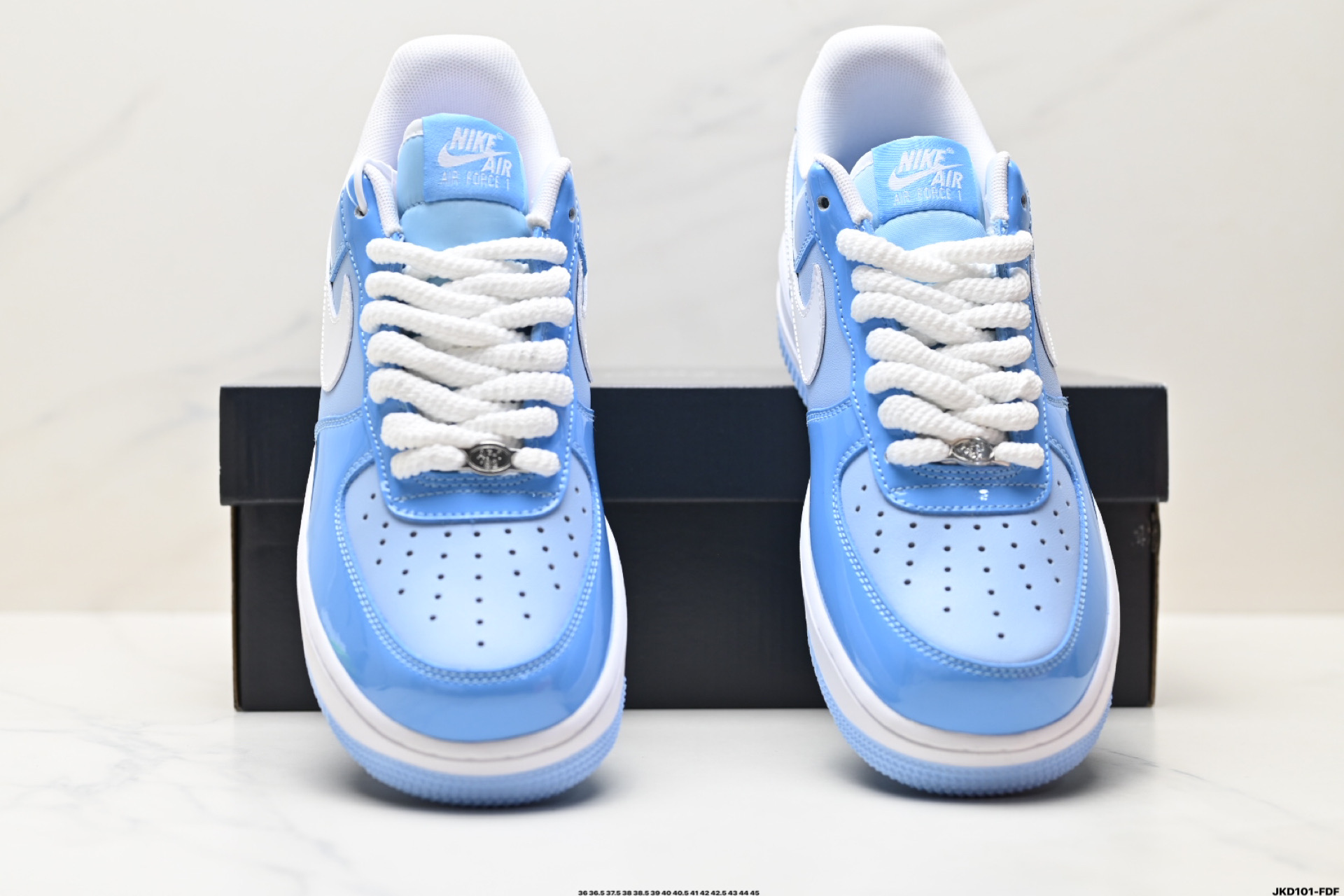 170 耐克Nike Air Force 1“07 LV8空军一号低帮百搭休闲运动板鞋 HV9405-400