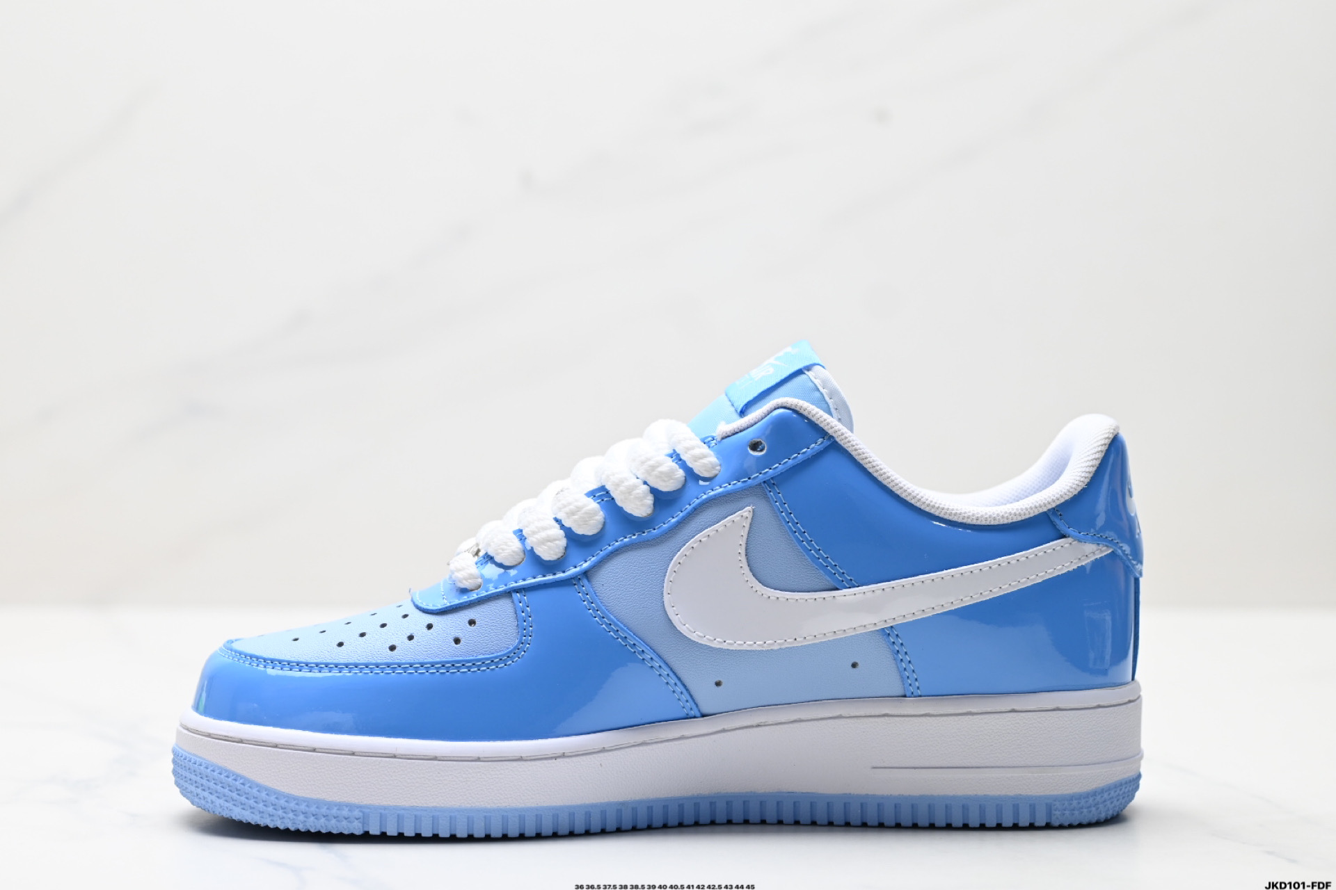 170 耐克Nike Air Force 1“07 LV8空军一号低帮百搭休闲运动板鞋 HV9405-400