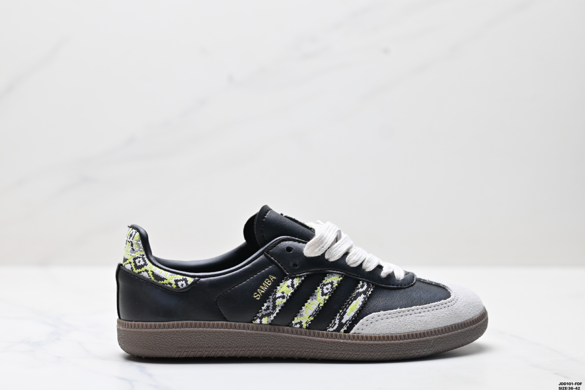 Adidas Originals Samba OG: Stylish Low-Top Sneakers for Everyday Wear 2 i1746378489494 5534 0 0