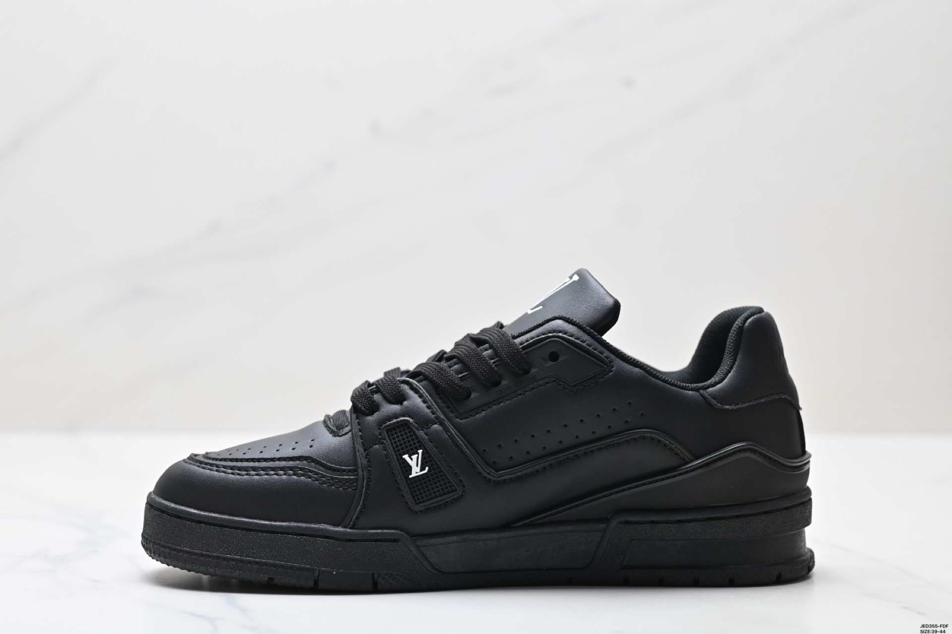 Louis Vuitton Trainer Sneaker Low Black Leather Casual Shoes 4 i1746378788049 2120 0 2