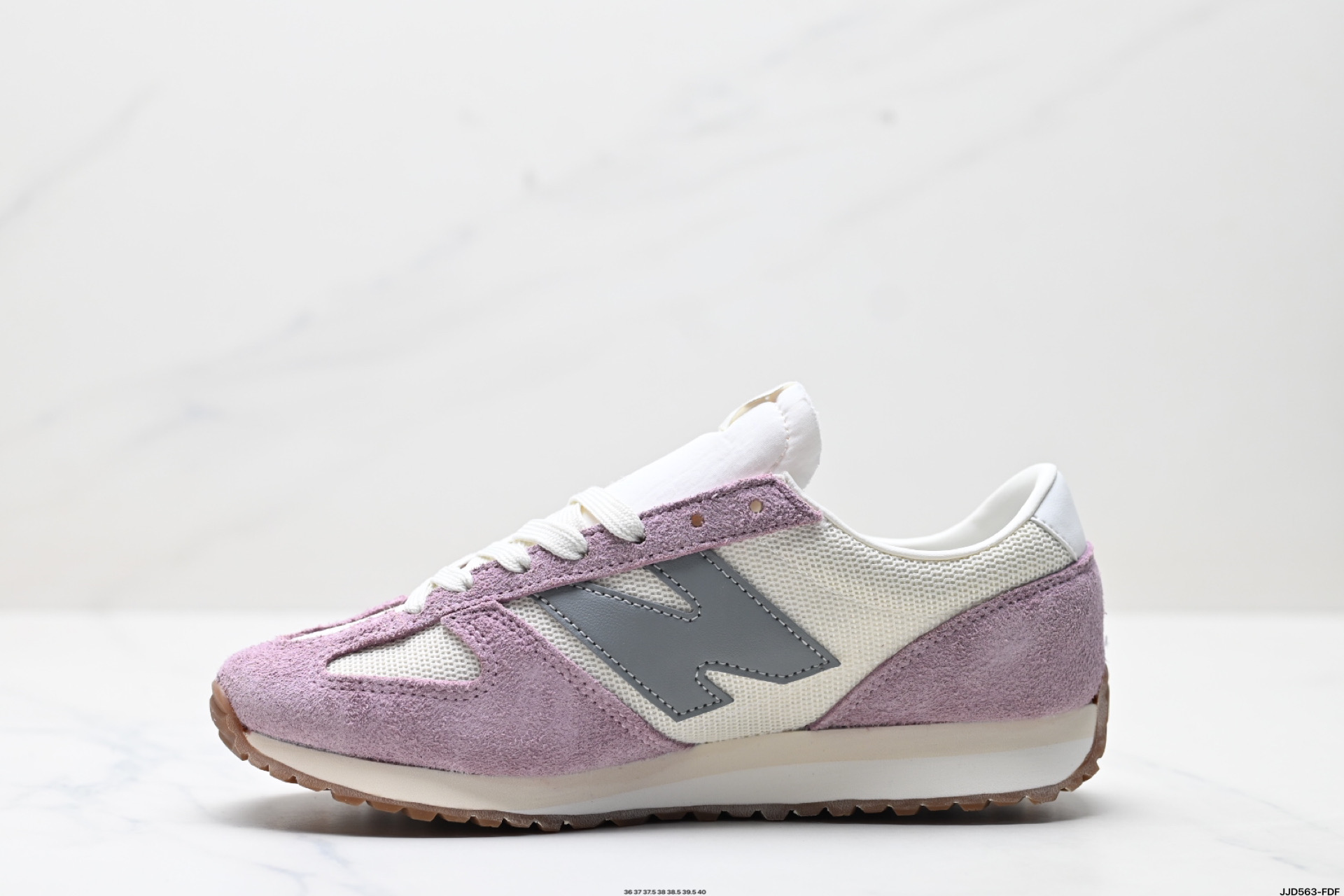 New Balance 471 Series: Retro Fashion Low-Top Sneakers - Style & Comfort 4 i1746379456600 757 0 2