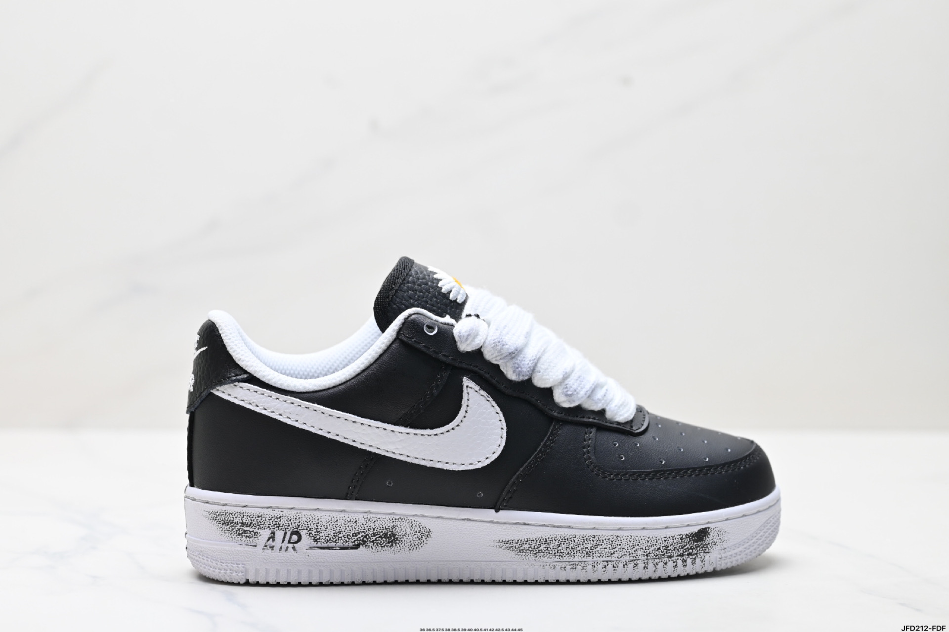 耐克Nike Air Force 1“07空军一号低帮百搭休闲运动板鞋 AQ3692-004