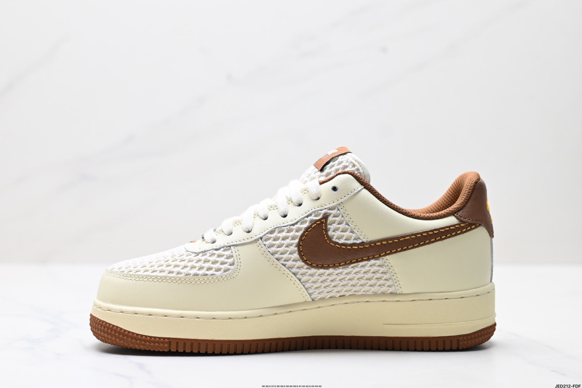 Nike Air Force 1 '07 Low-Top Casual Sneaker - Versatile & Comfortable 4 i1746379849573 8898 0 2