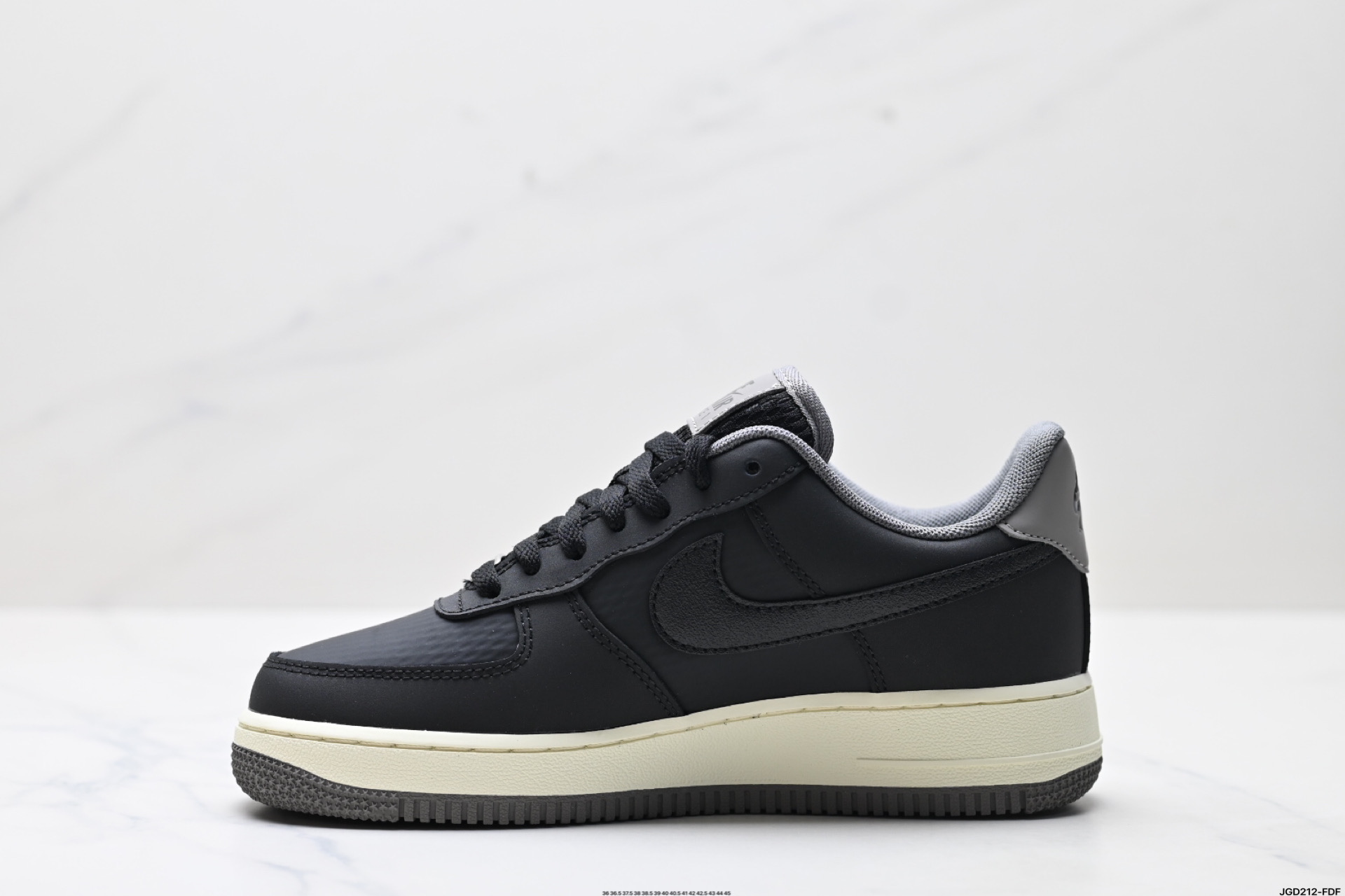 NIKE AIR FORCE 1‘07 LV8 FZ5225-001