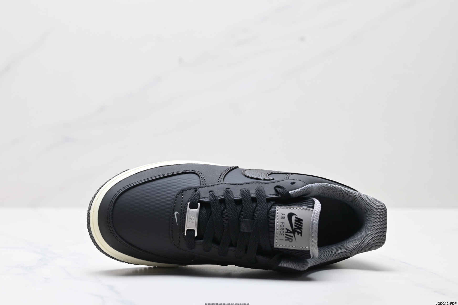 NIKE AIR FORCE 1‘07 LV8 FZ5225-001