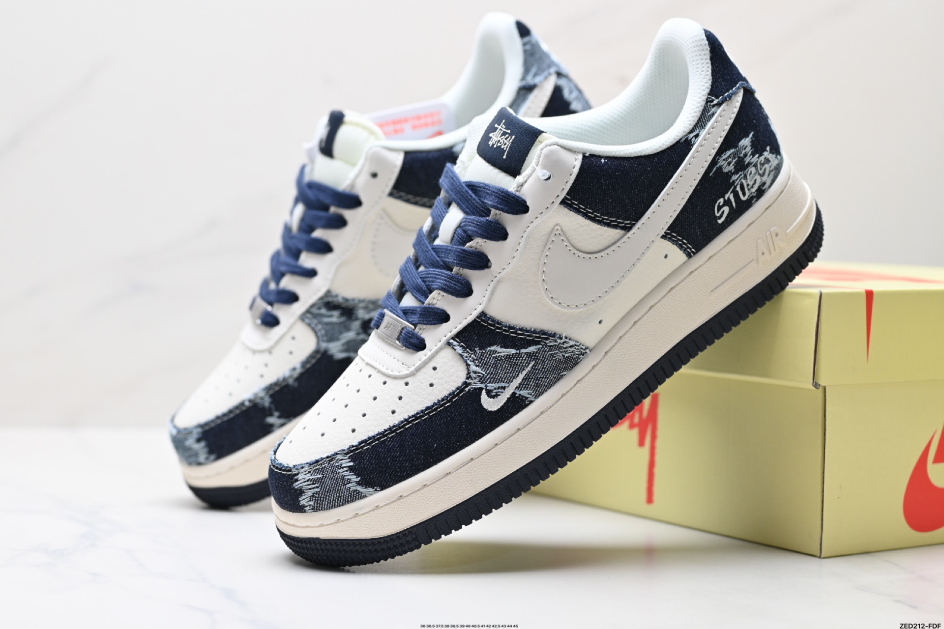 270 NIKE AIR FORCE 1‘07 LV8 XS1958-578