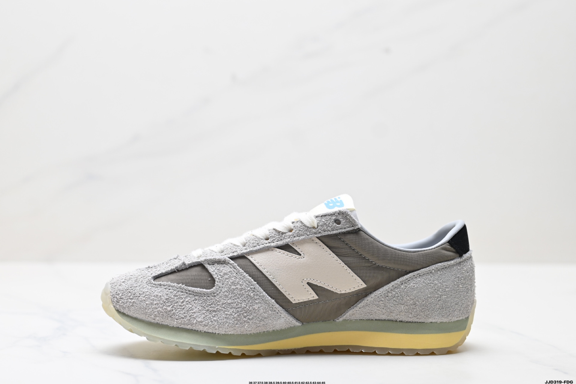 New Balance 471 Series: Retro-Style Low-Top Sneakers for Everyday Comfort 4 i1746460110804 1841 0 2