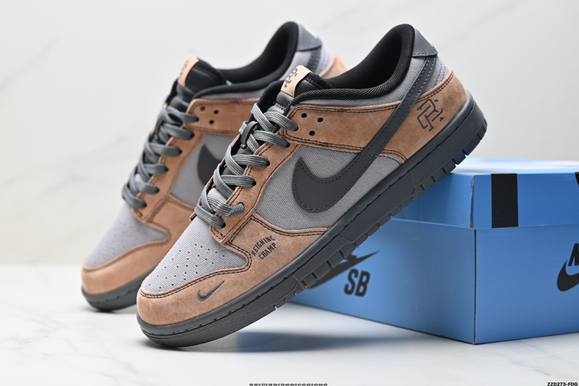 260 NK Dunk Low Retro “DIY高端定制” 低帮休闲运动板鞋 FX1588-305