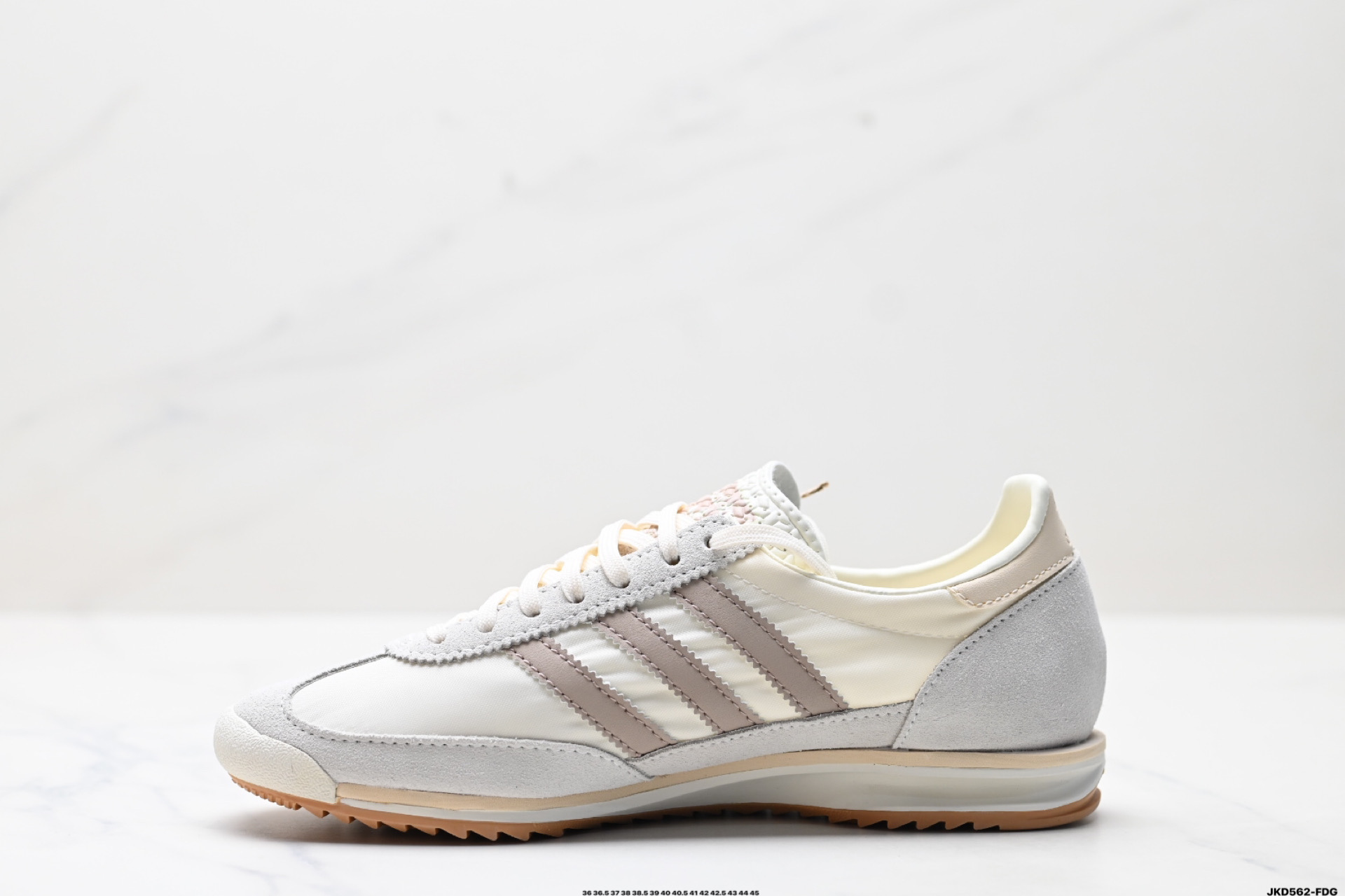 Adidas SL 72 OG Retro Running Shoes - Casual Sneakers - Style JH7394 4 i1746460493454 6026 0 2