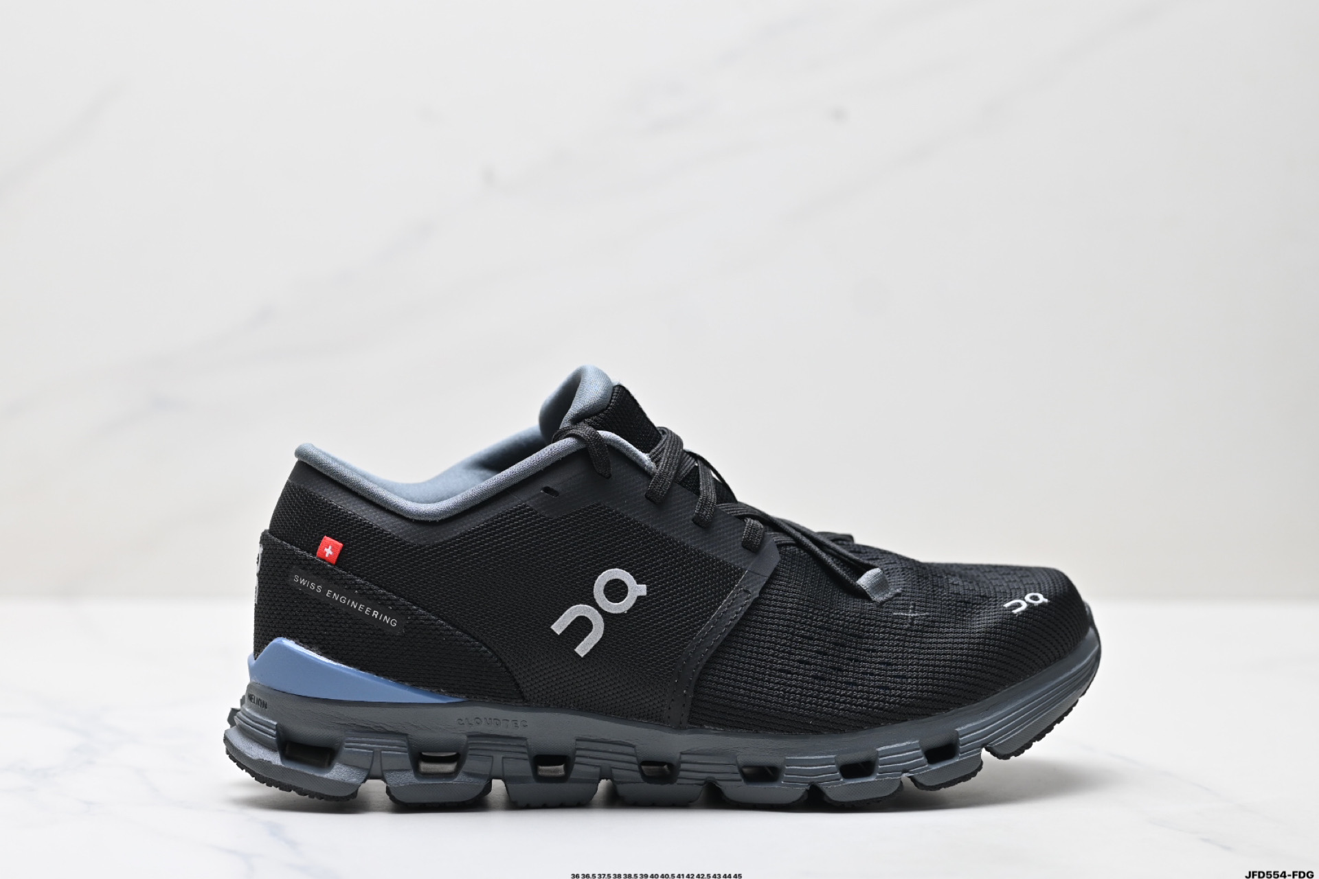 On Running Cloud X 4 Lightweight Multi-Functional Running Shoes for Men and Women 2 i1746461269676 2182 0 0