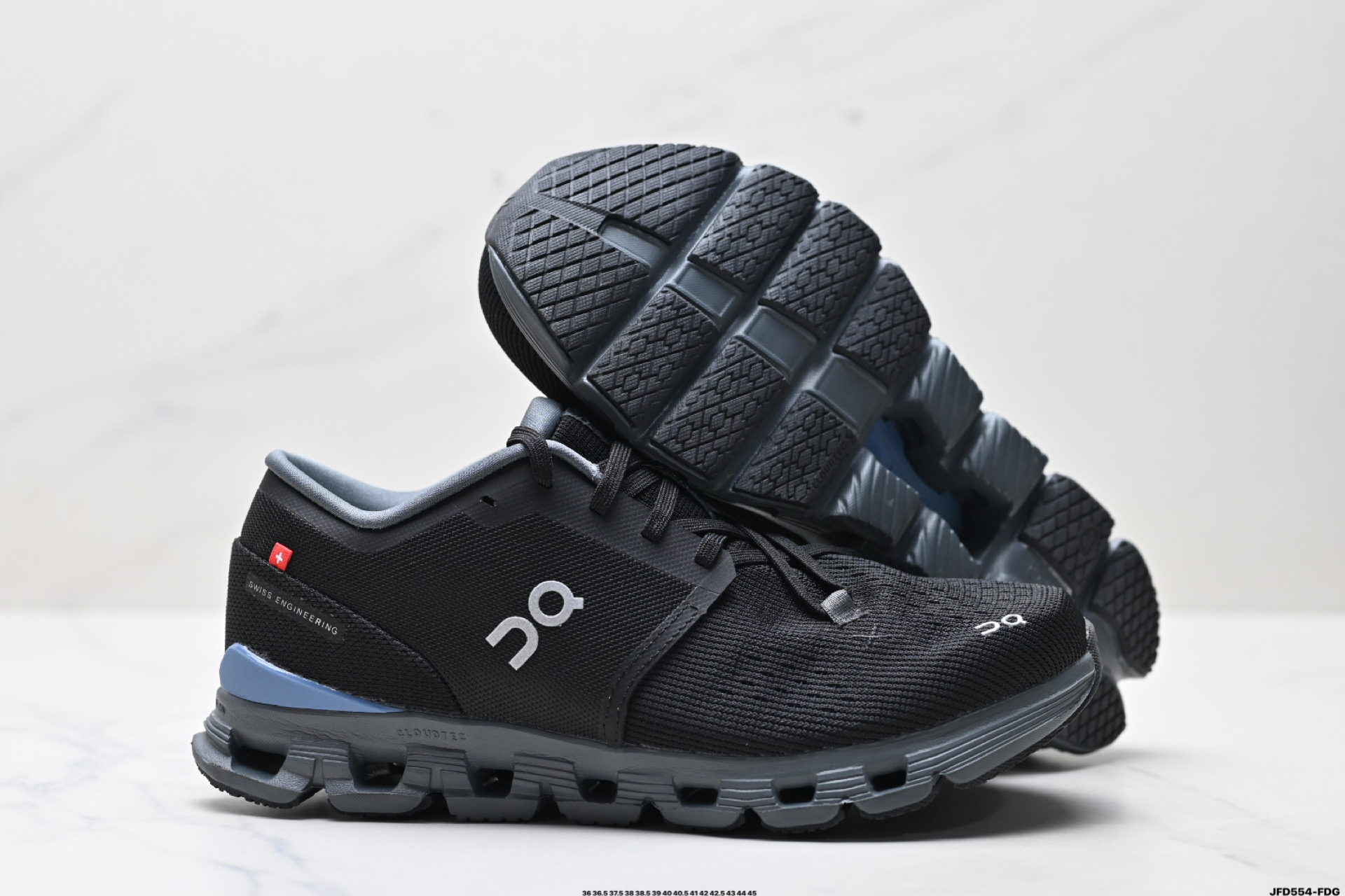 On Running Cloud X 4 Lightweight Multi-Functional Running Shoes for Men and Women 6 i1746461269676 3033 0 4