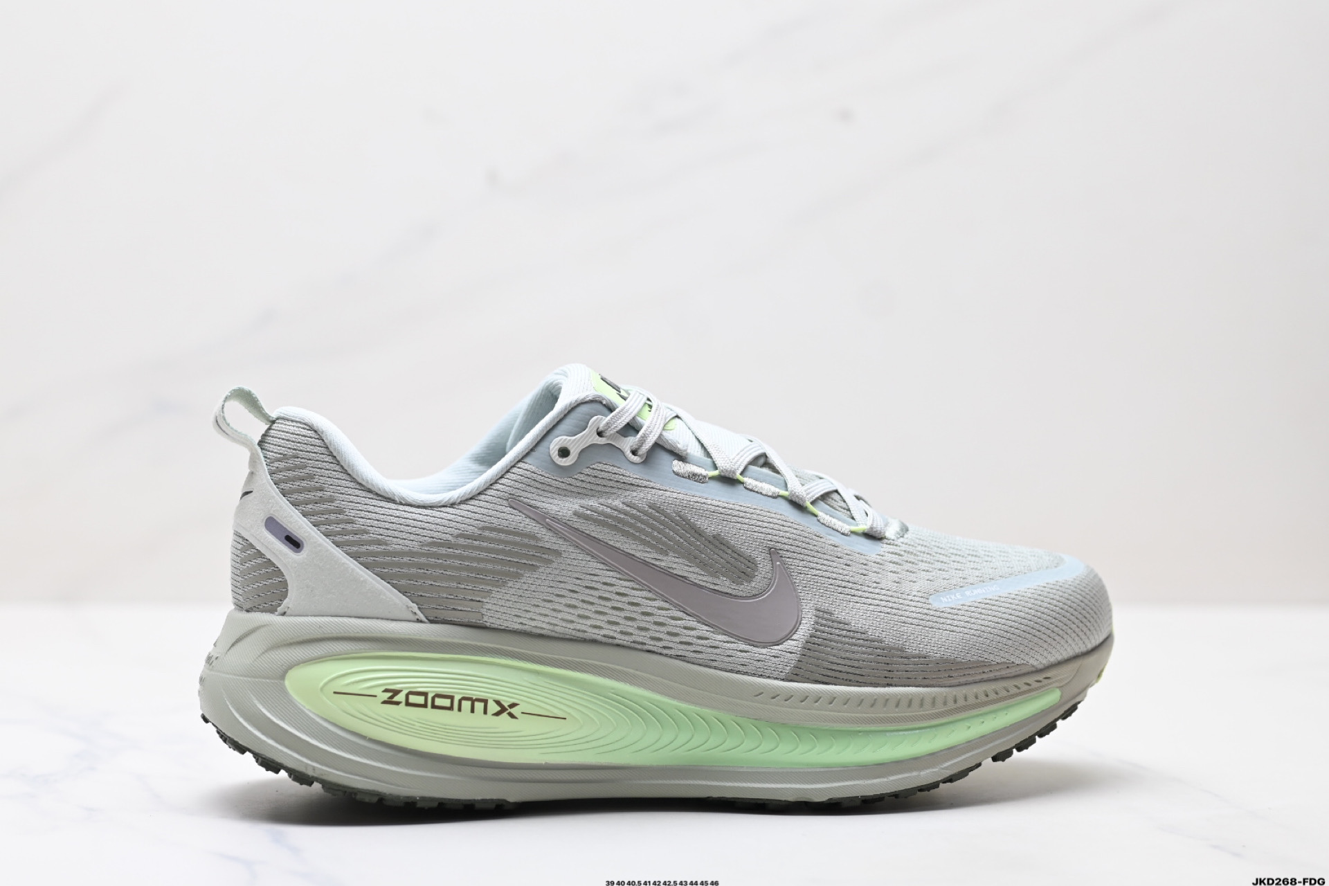 Nike Vomero 18: Comfort, Cushioning, and Enhanced Performance Running Shoes 2 i1746461372163 2722 0 0