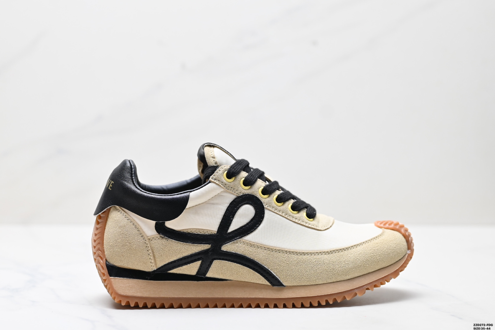 罗意威 Loewe Ballet Runner 2.0 Sneakers 芭蕾舞2.0系列阿甘复古风德训薄底百搭休闲运动鞋