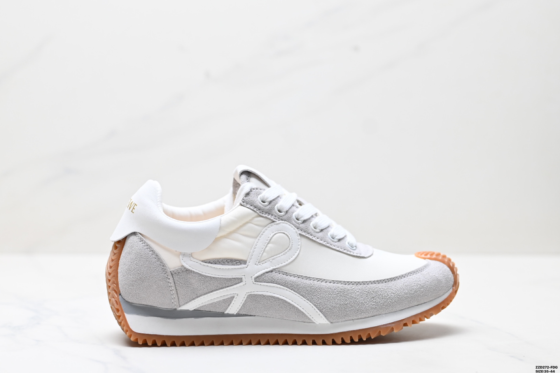 罗意威 Loewe Ballet Runner 2.0 Sneakers 芭蕾舞2.0系列阿甘复古风德训薄底百搭休闲运动鞋