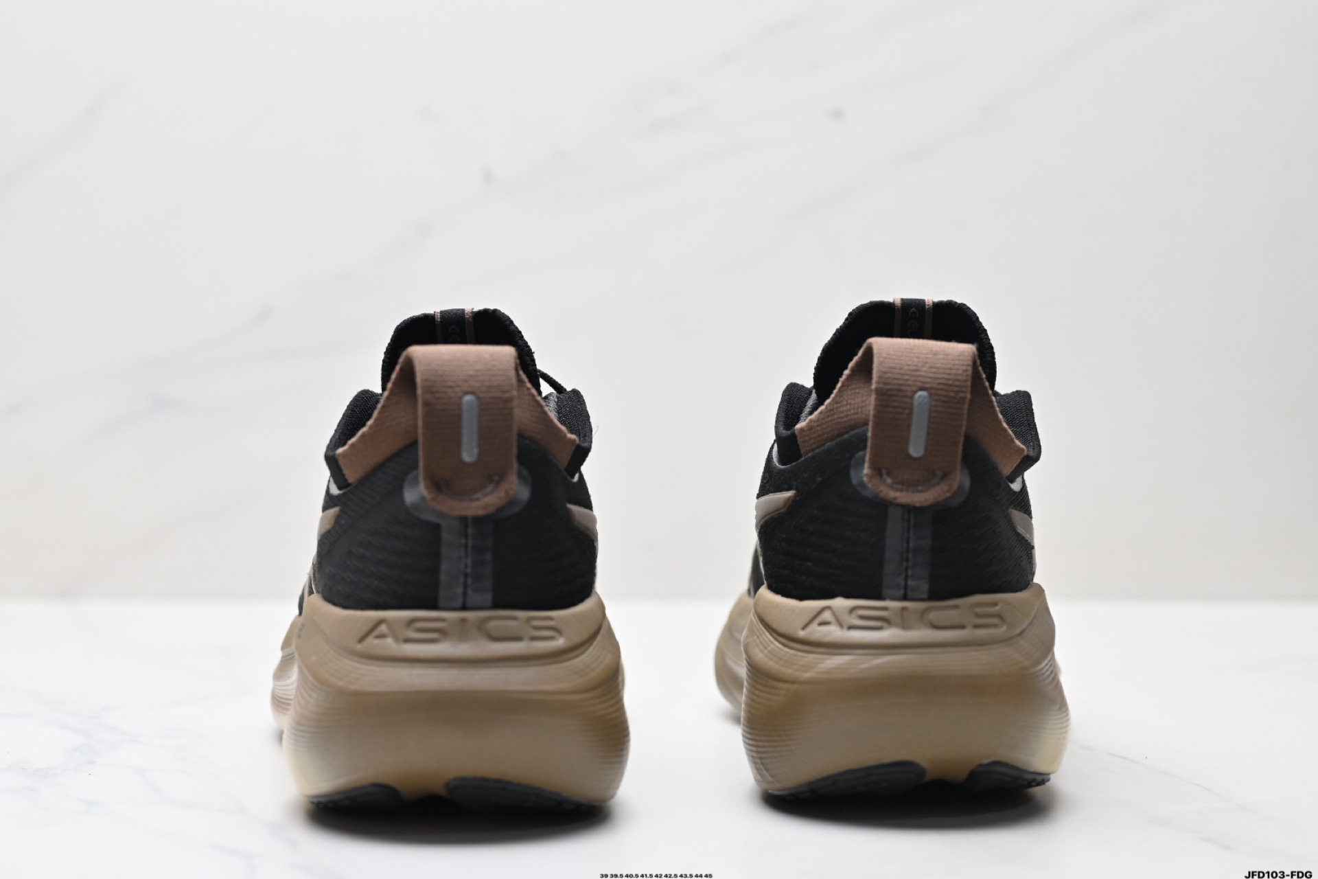 Asics Gel-Nimbus 27 舒适防滑耐磨低帮休闲跑步鞋 1011C095-001