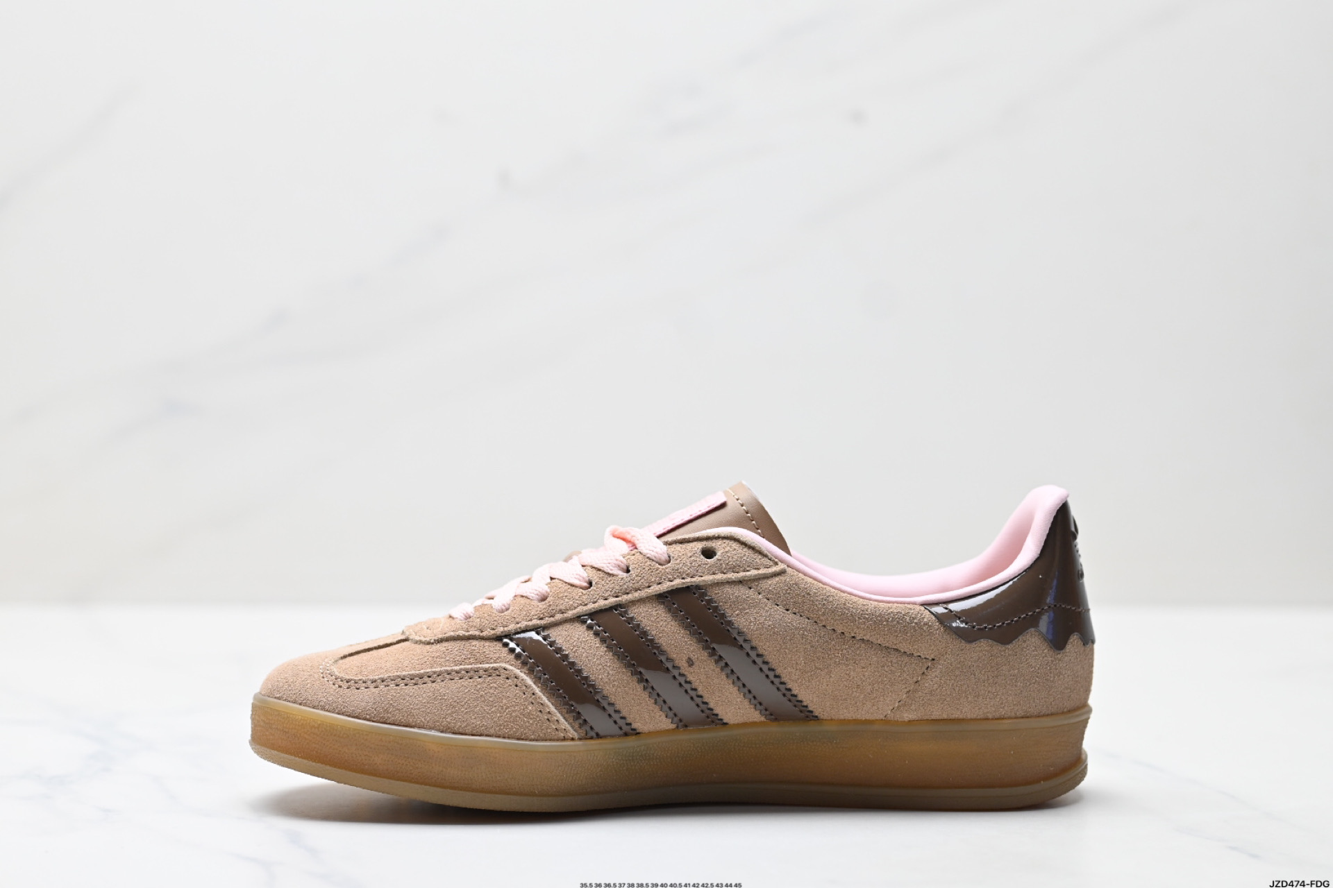 adidas Originals Gazelle INdoor 三叶草休闲防滑耐磨低帮板鞋 JR8028