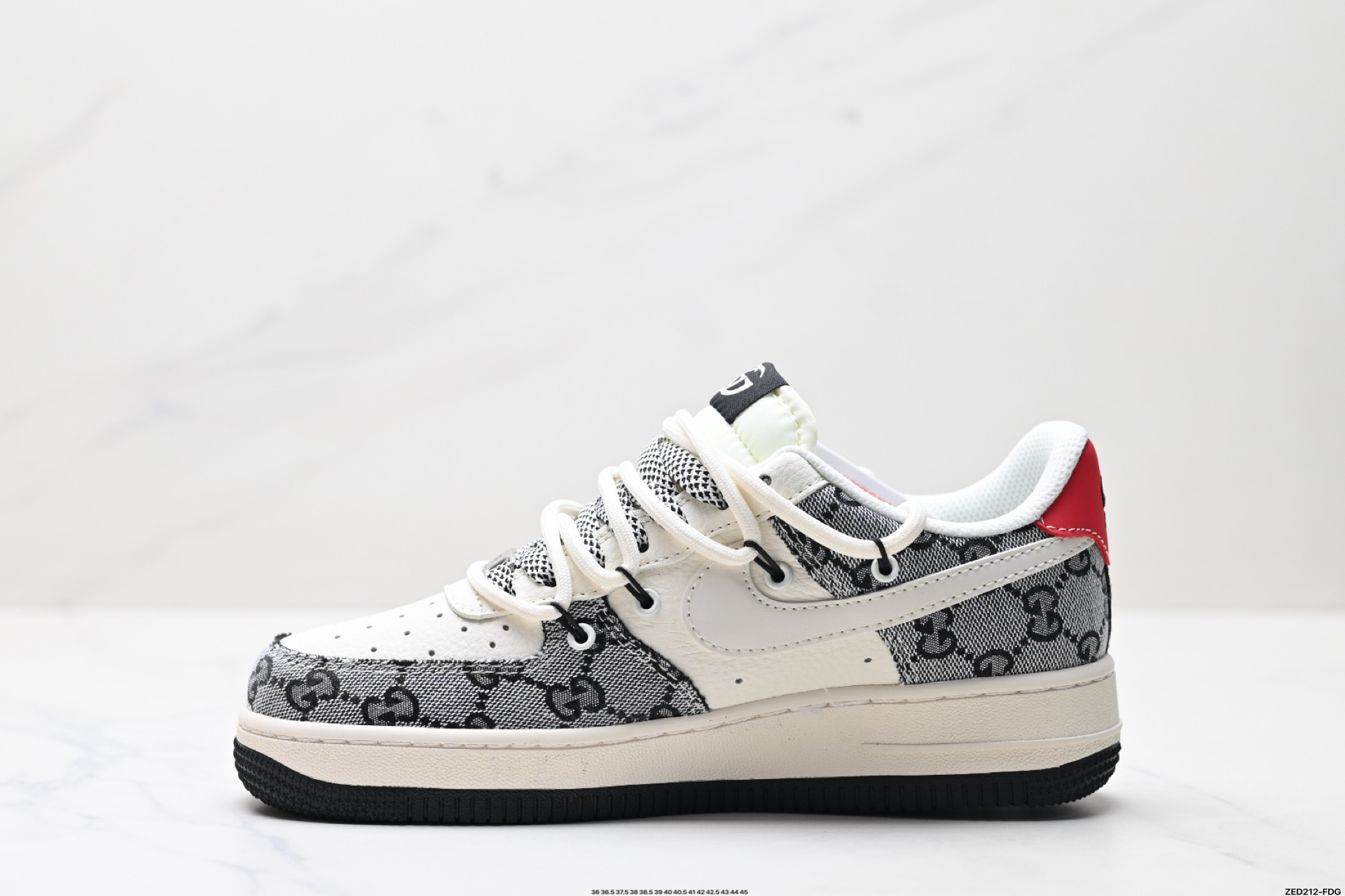 NIKE AIR FORCE 1‘07 LV8 YX5066-319