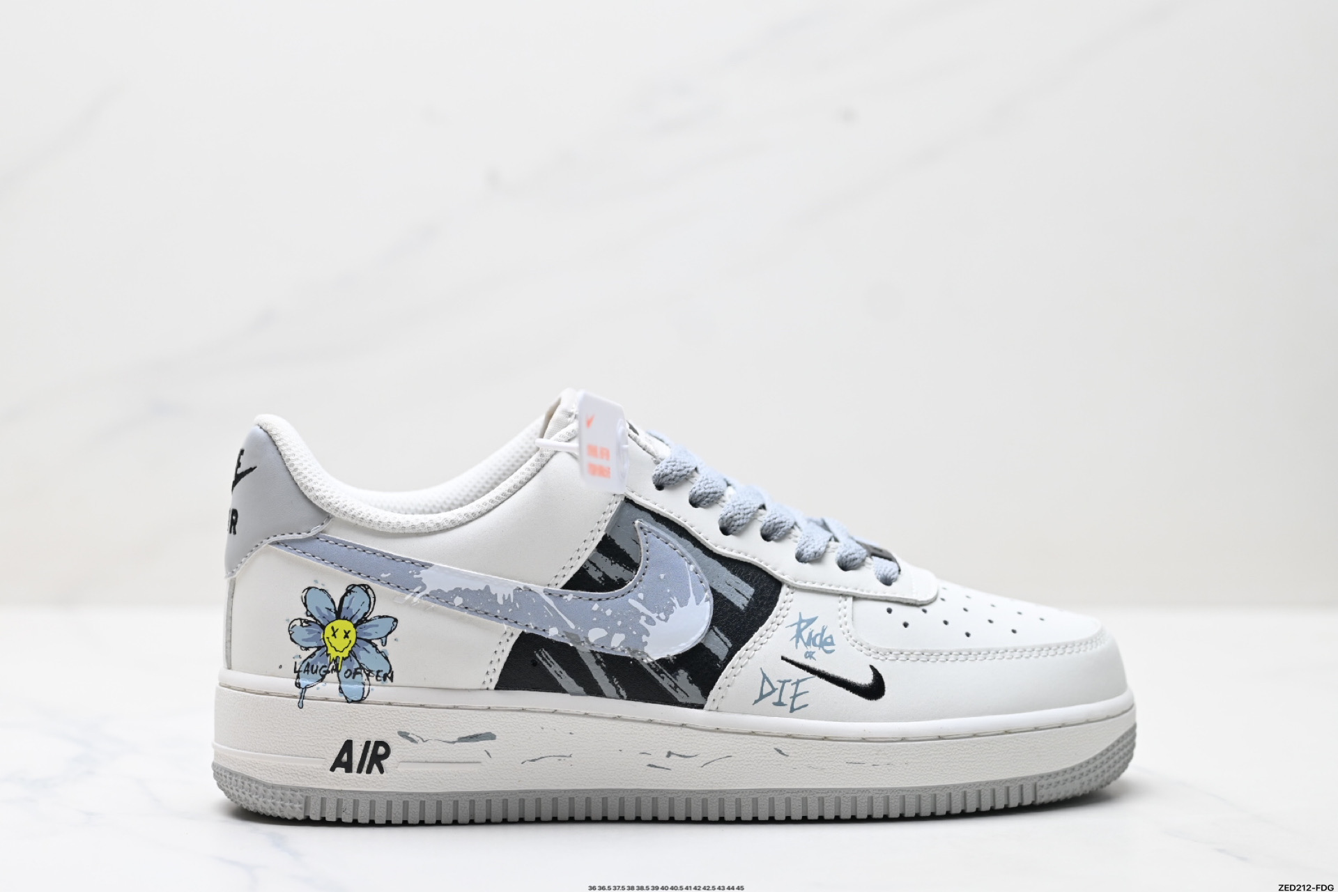 NIKE AIR FORCE 1‘07 FB1893-888