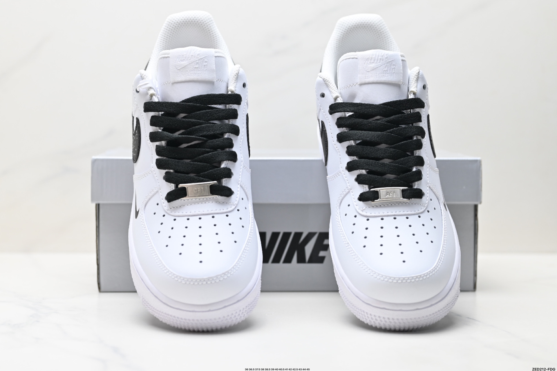 NIKE AIR FORCE 1‘07 ZH0316-074