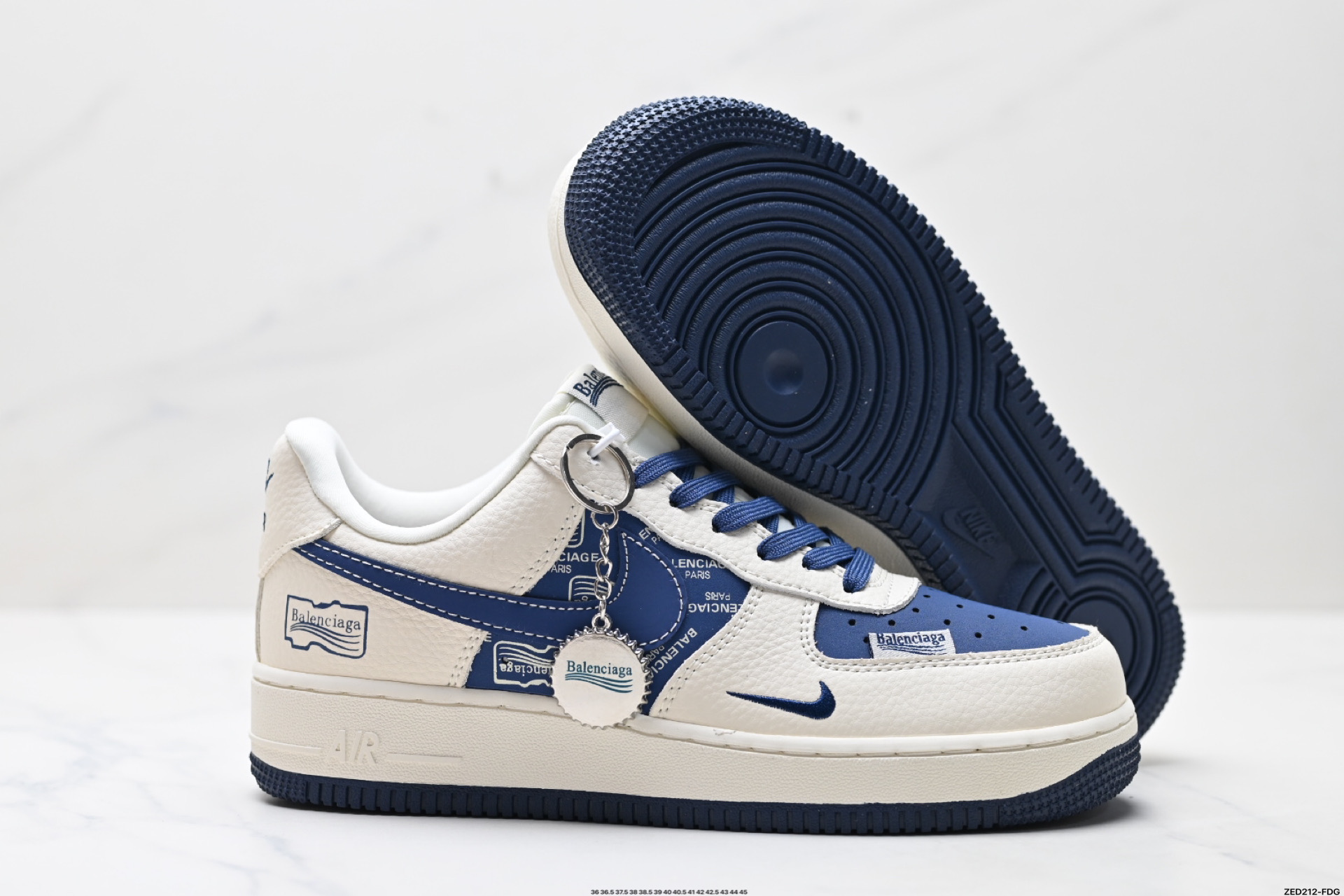 NIKE AIR FORCE 1‘07 DF0188-062