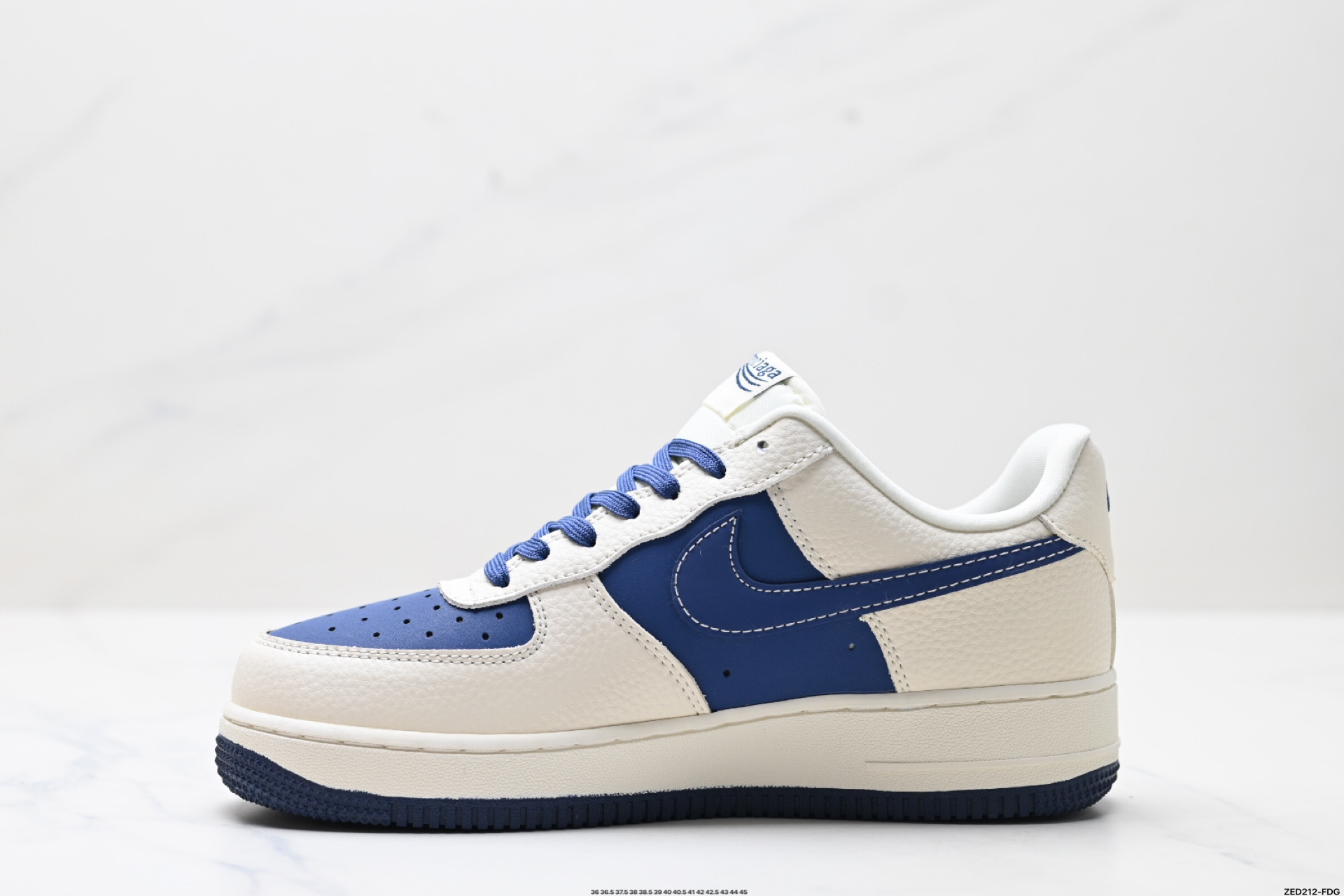 NIKE AIR FORCE 1‘07 DF0188-062