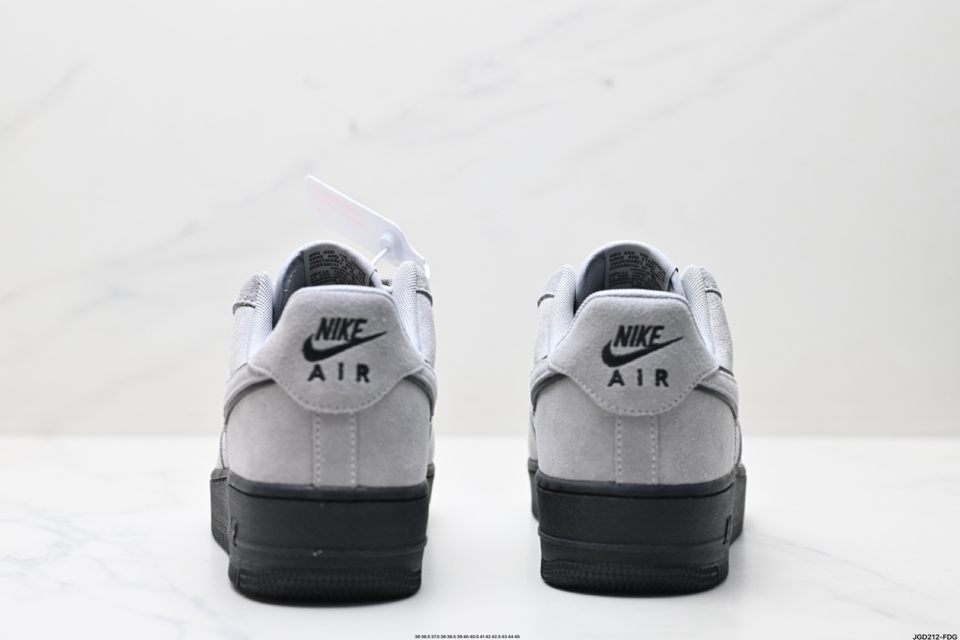 NIKE AIR FORCE 1‘07 LV8 HQ1966-001