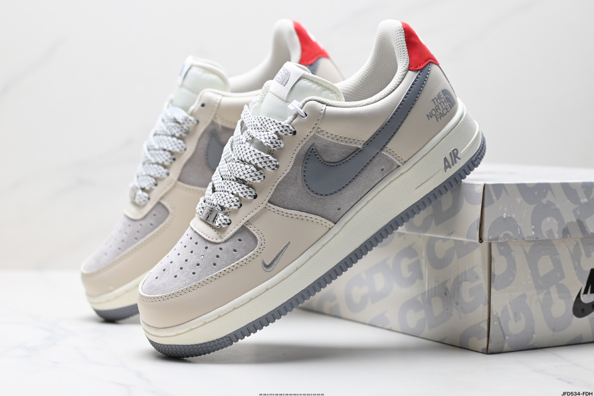 Nike Air Force 1 '07 Low-Top Sneakers, The North Face Collaboration 9 i1746549244803 5538 0 7