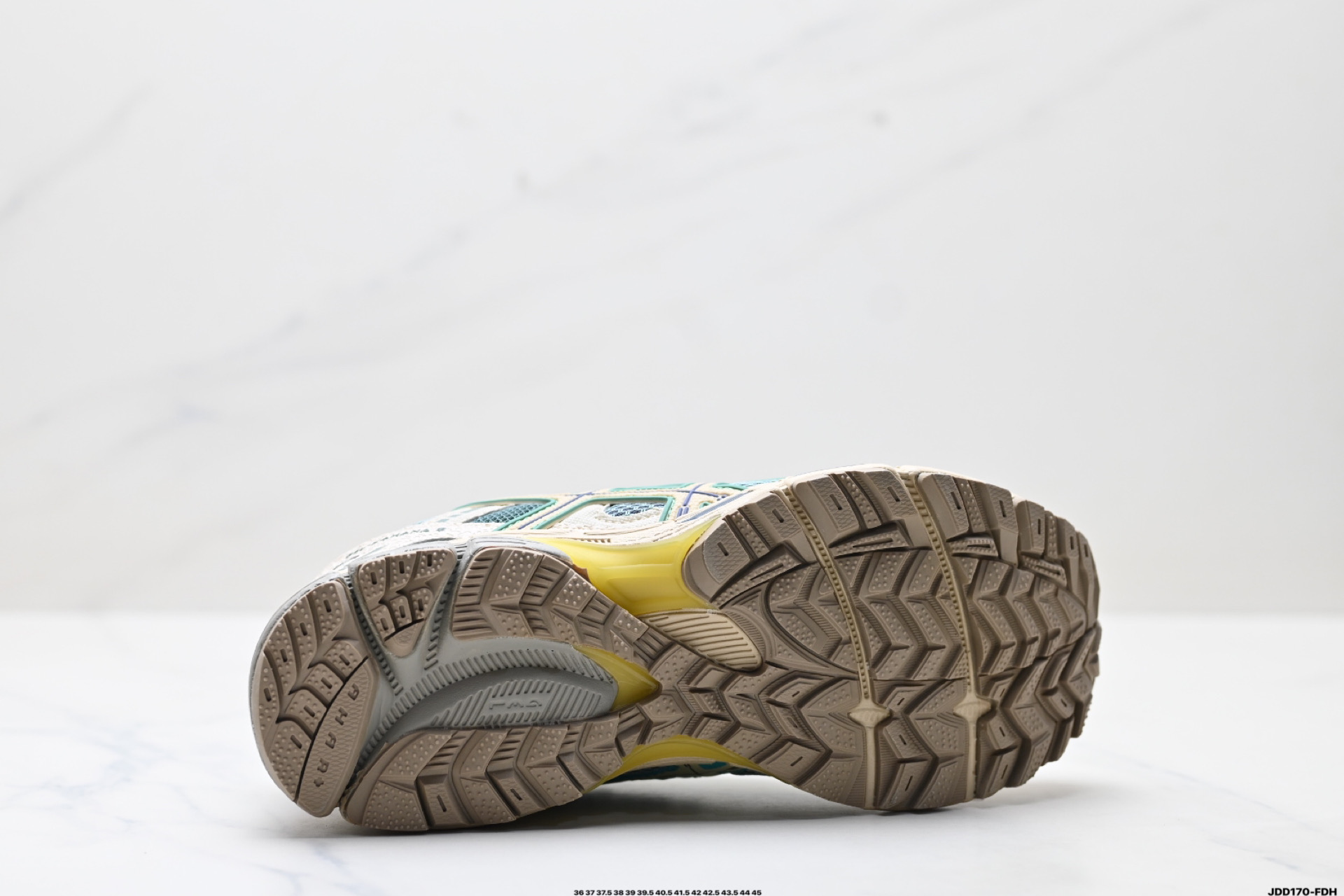 Asics Gel-Kahana 8 FL Urban Outdoor Running Shoes - Style & Performance 10 i1746549729170 2066 0 8