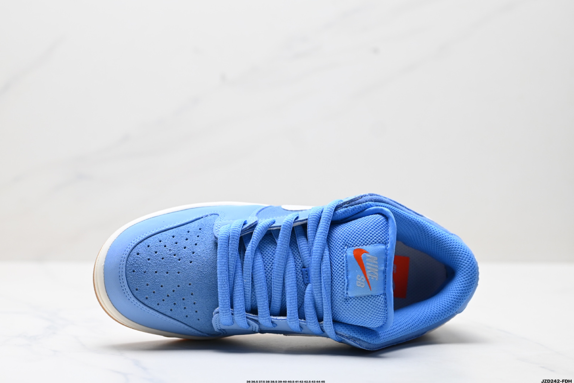 Nike Dunk Low Retro: Classic Style, Modern Comfort - FJ1674-401 3 i1746550073859 3513 0 1