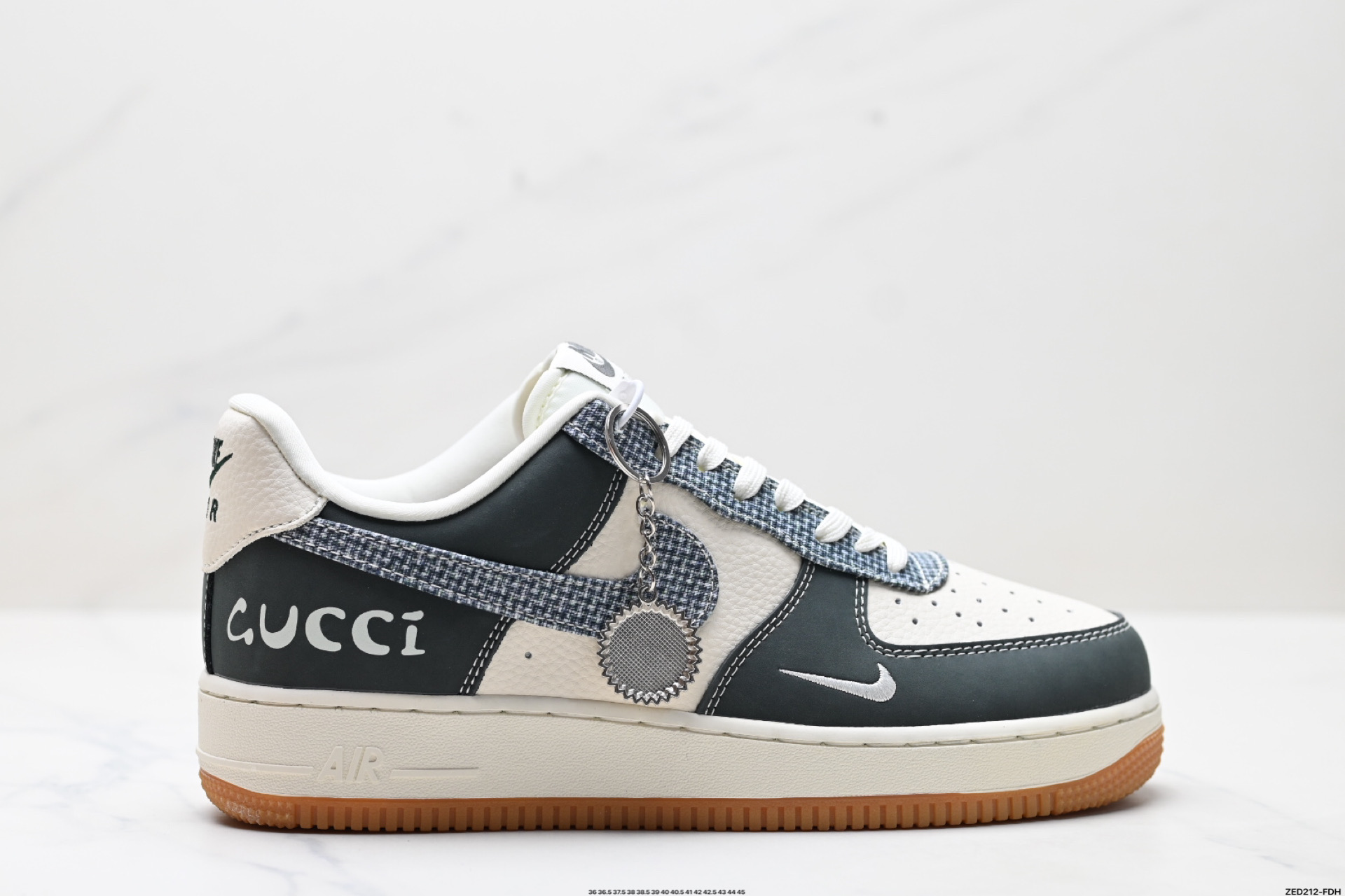 270 NIKE AIR FORCE 1‘07 DF0188-058
