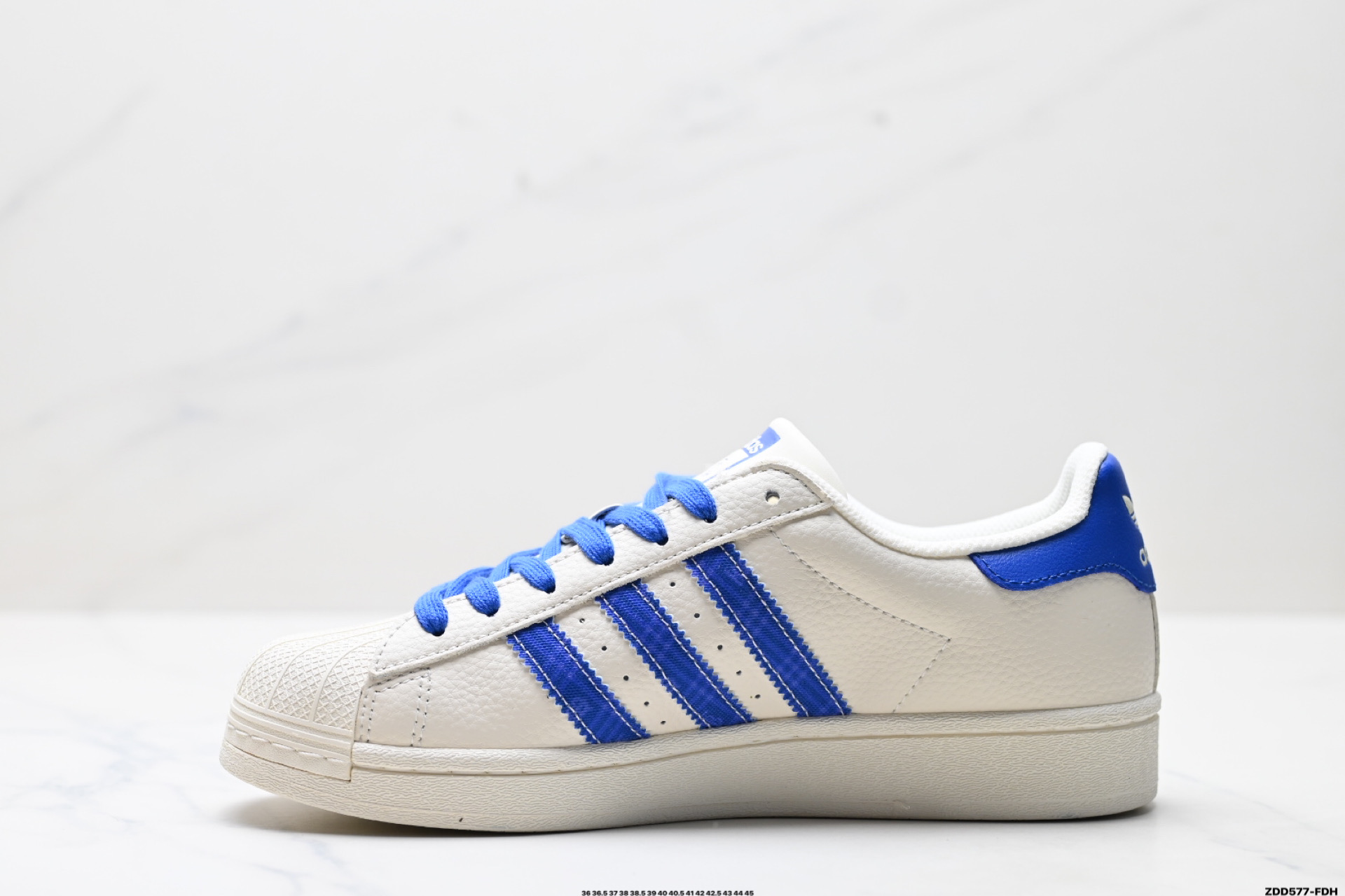Adidas Originals Superstar 'DIY' Zapatos Casuales - Edición Limitada 4 i1746550676467 3197 0 2