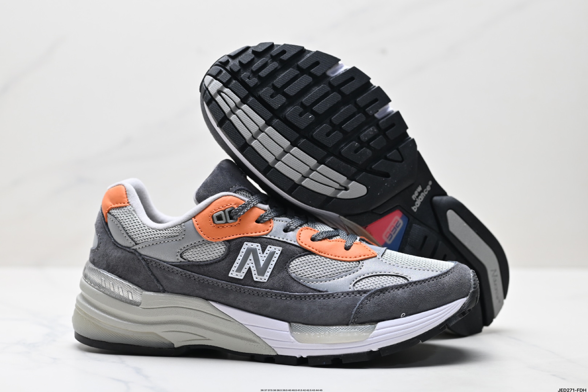 New Balance x Jound 992: Retro Style, Premium Comfort, and Durable Design 7 i1746550886556 7547 0 4