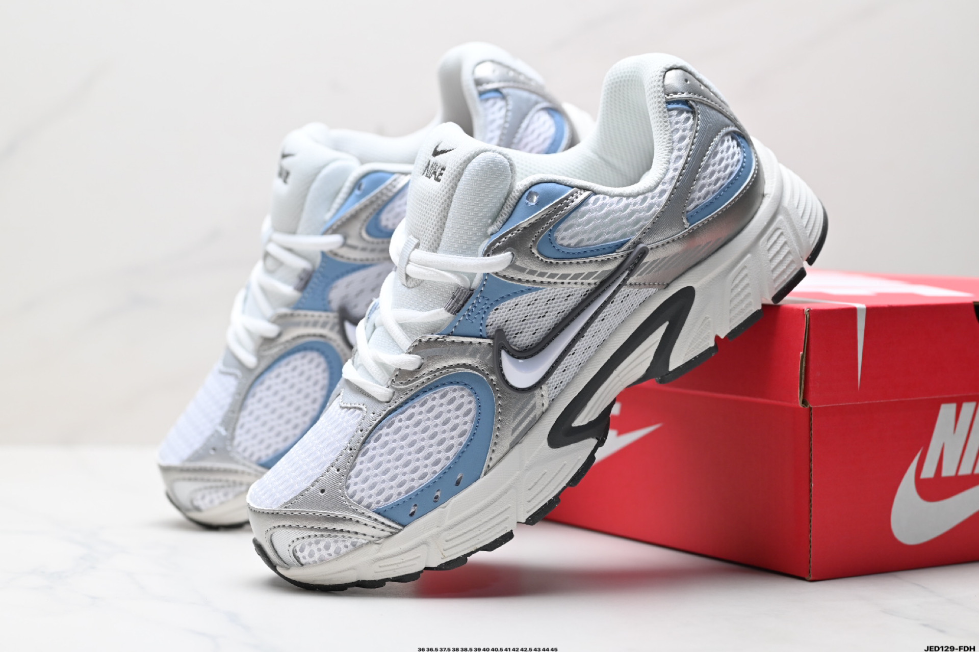 Nike V5 RNR Running Shoes - Comfortable, Breathable, and Durable 9 i1746551094392 8612 0 7
